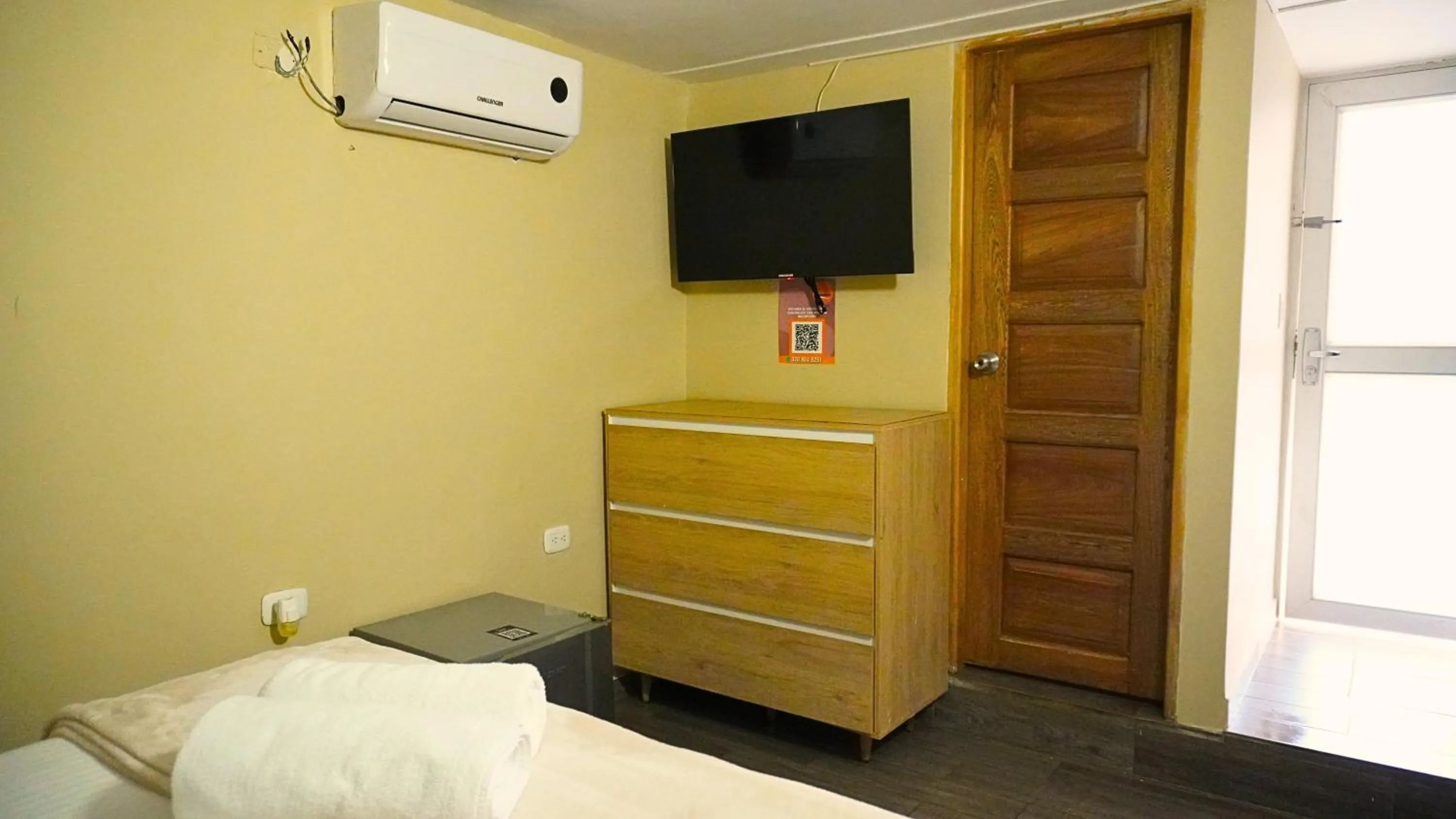 Bedroom in Hotel y Cabañas Covemar