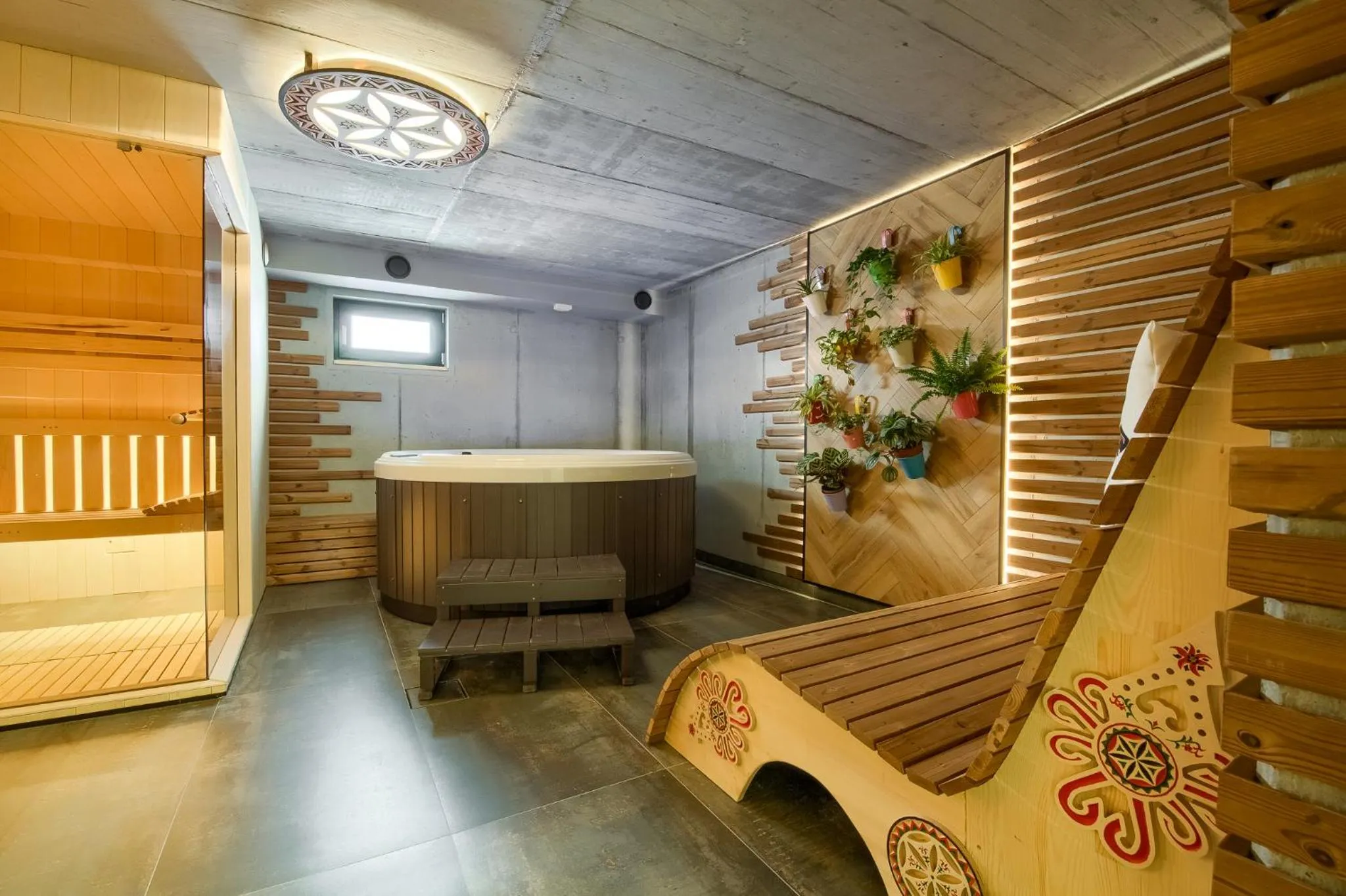 Hot Tub in Apartamenty Dubacik