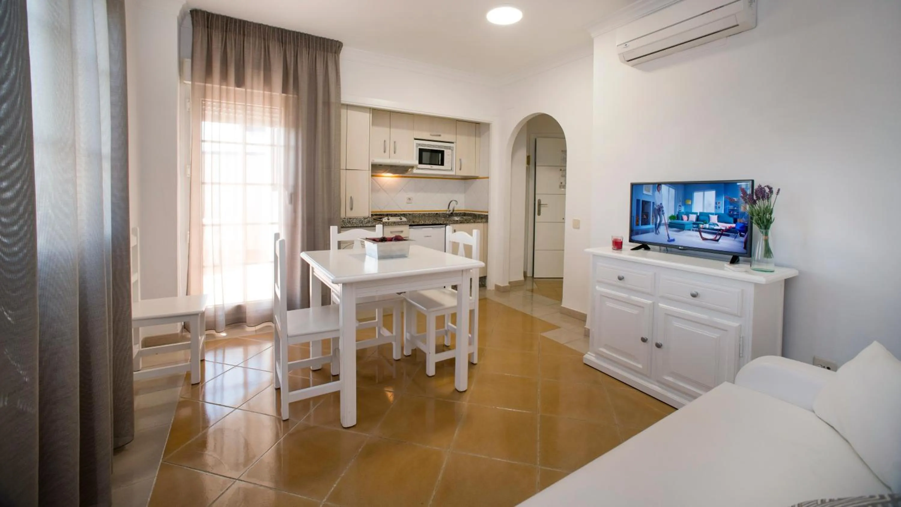 TV and multimedia in Leo San Bruno