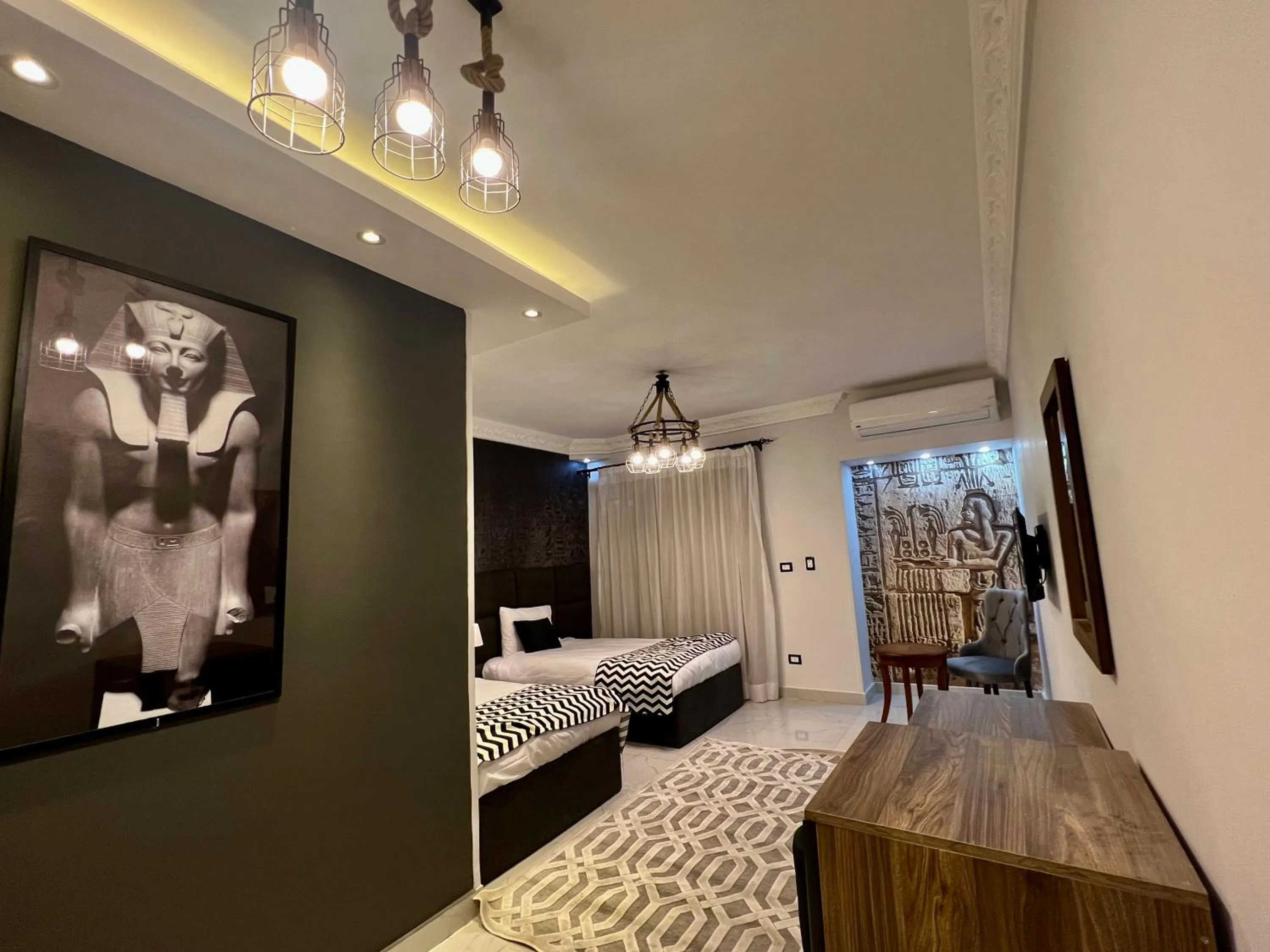 Bedroom, Bed in New Museum Guest House, Pyramids View