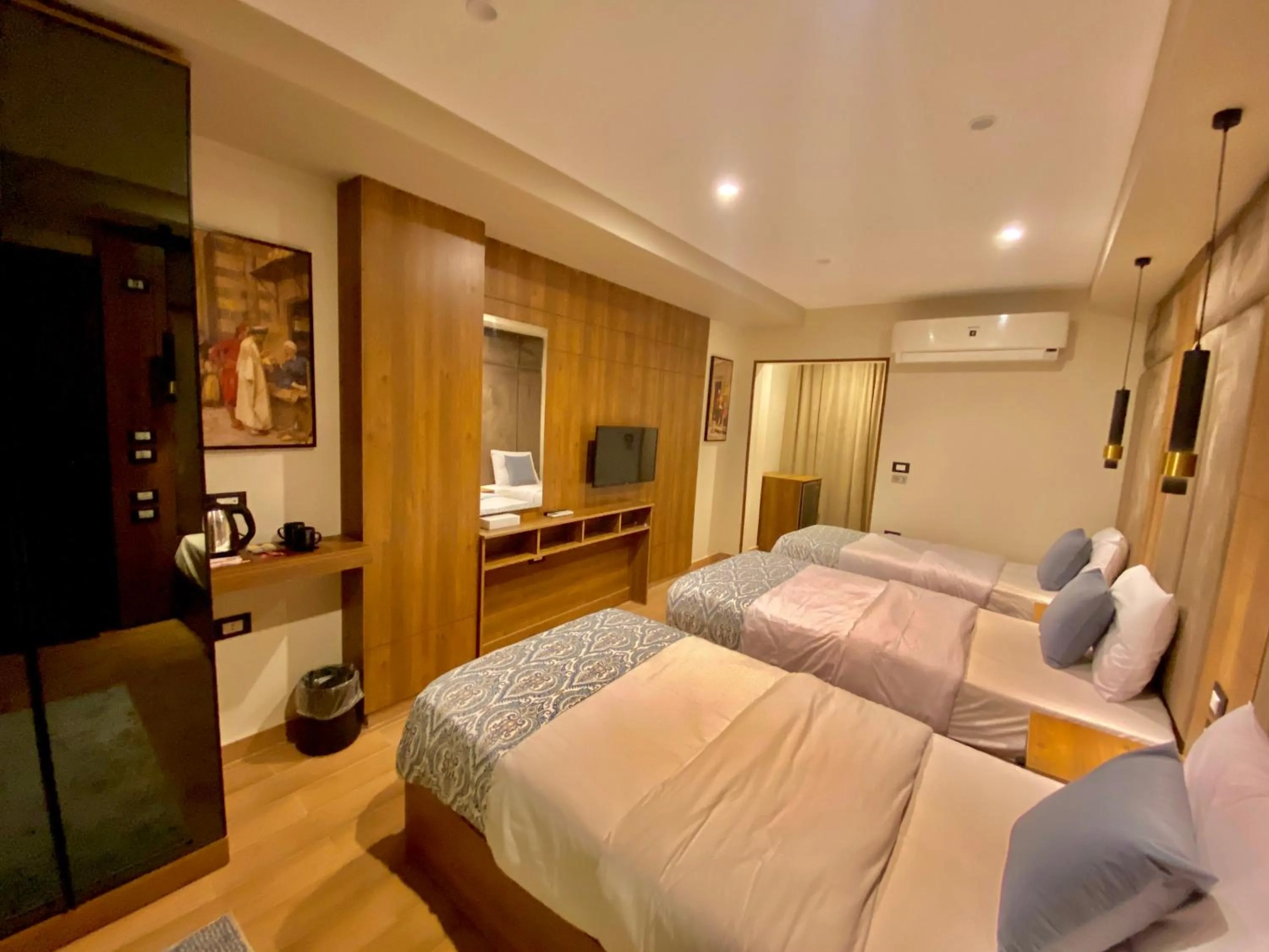 Bed in New Museum Guest House, Pyramids View