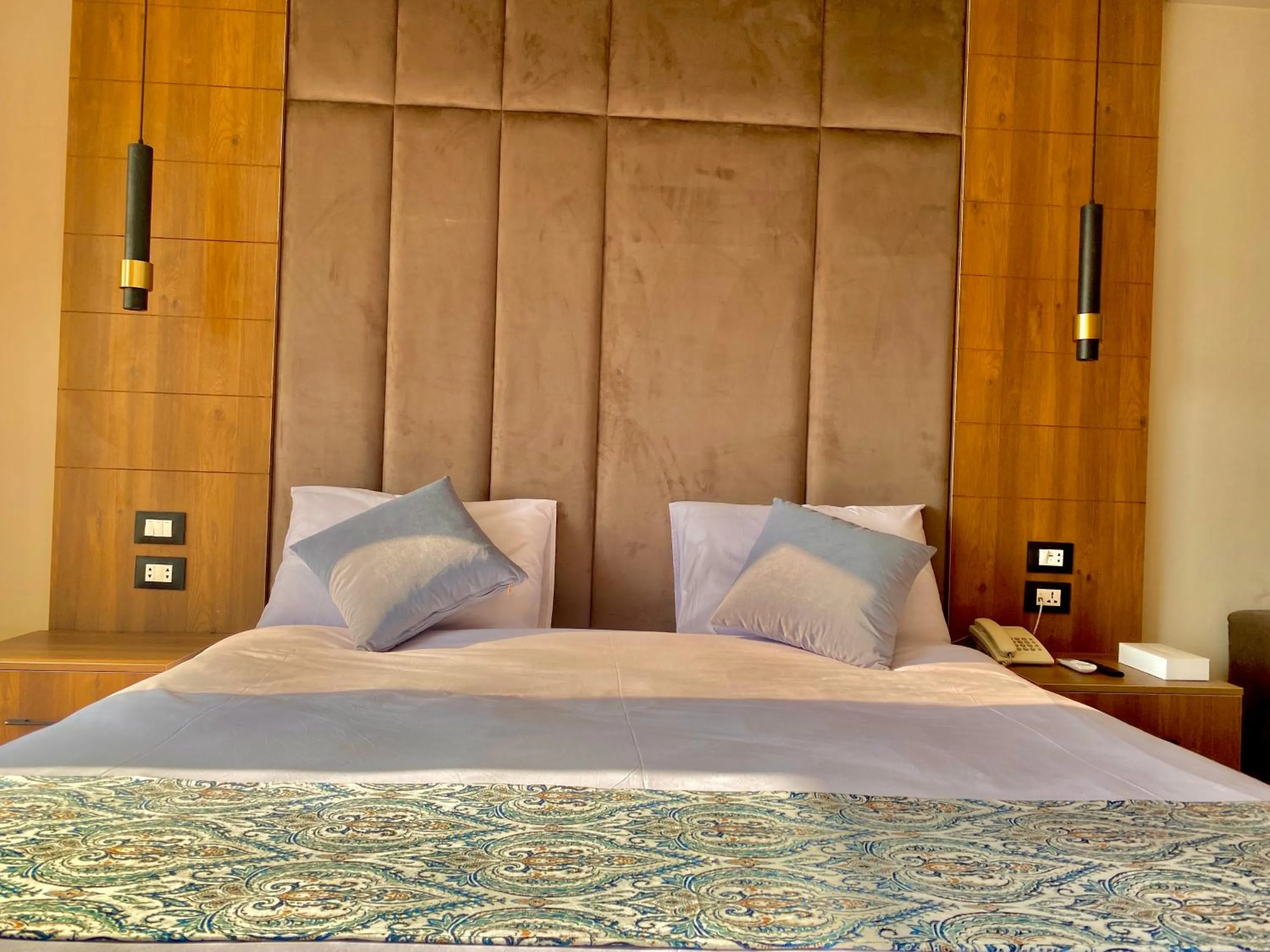 Bedroom, Bed in New Museum Guest House, Pyramids View