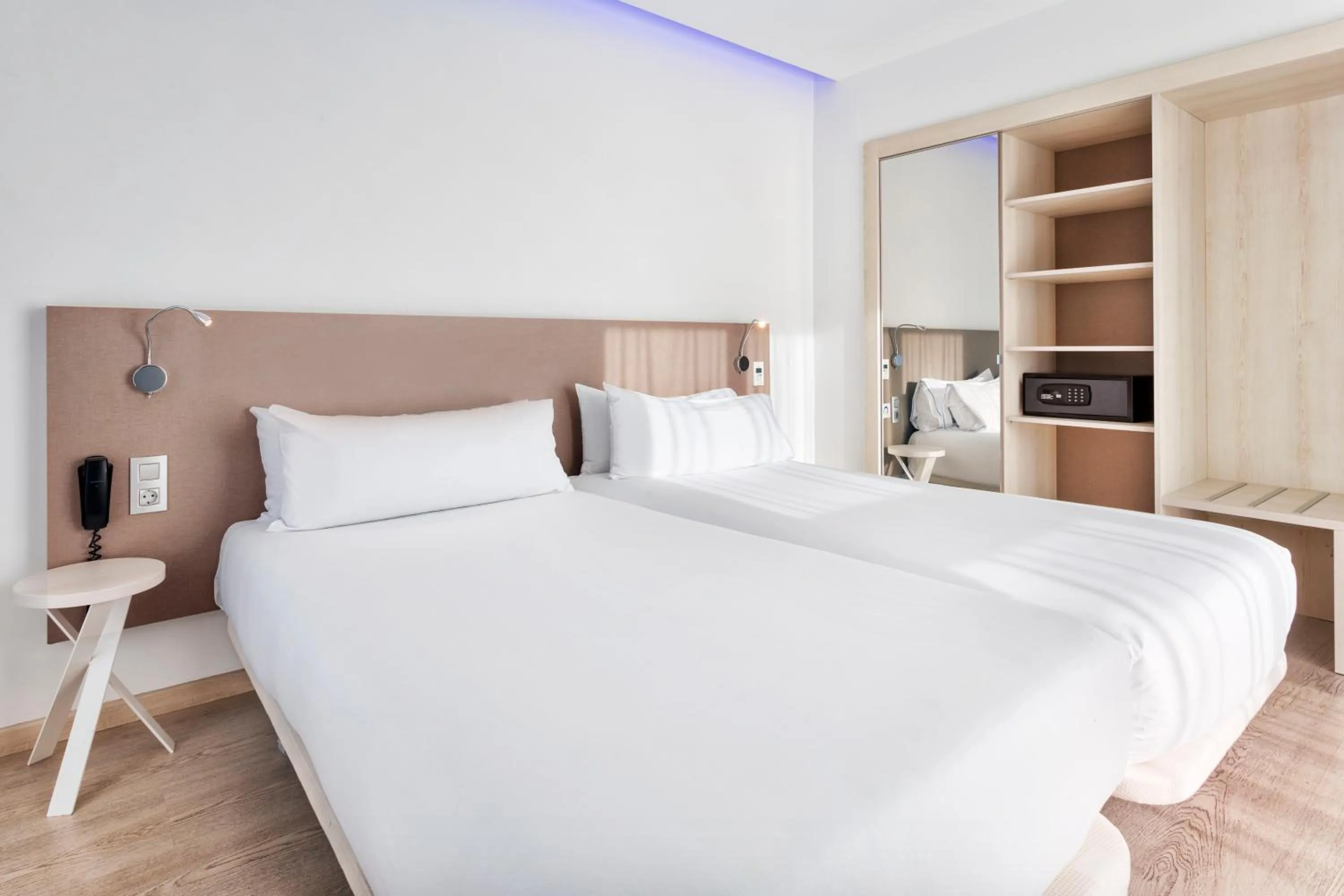 Bed in B&B HOTEL Donostia Aeropuerto