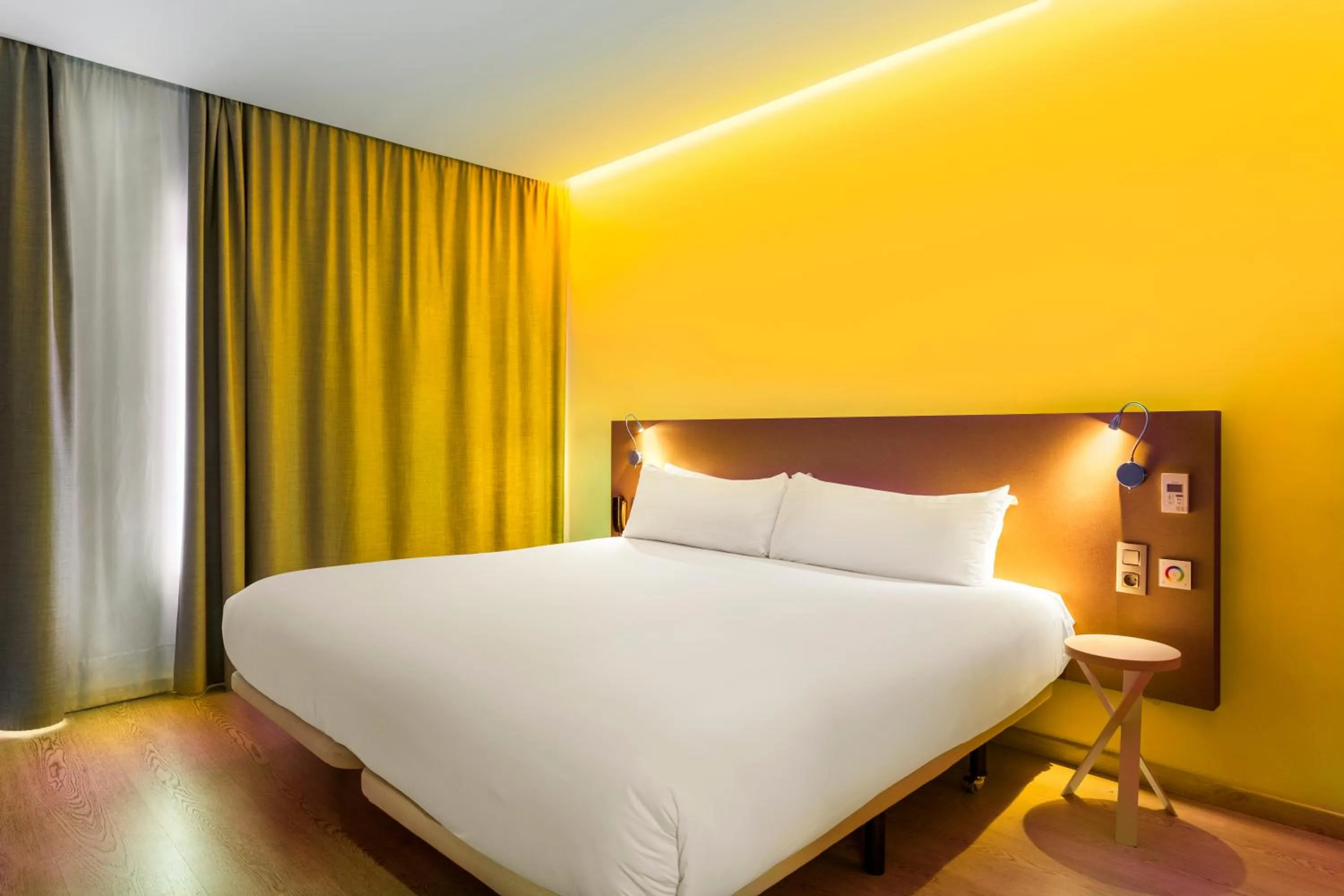 Bed in B&B HOTEL Donostia Aeropuerto