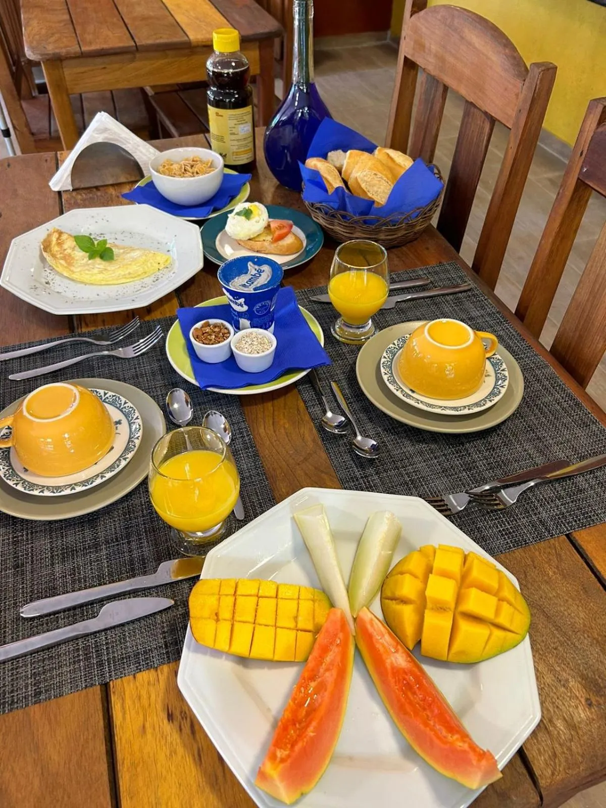 Restaurant/places to eat in Pousada Preciosa do Arraial - com Natura e L'Occitane - recém inaugurada