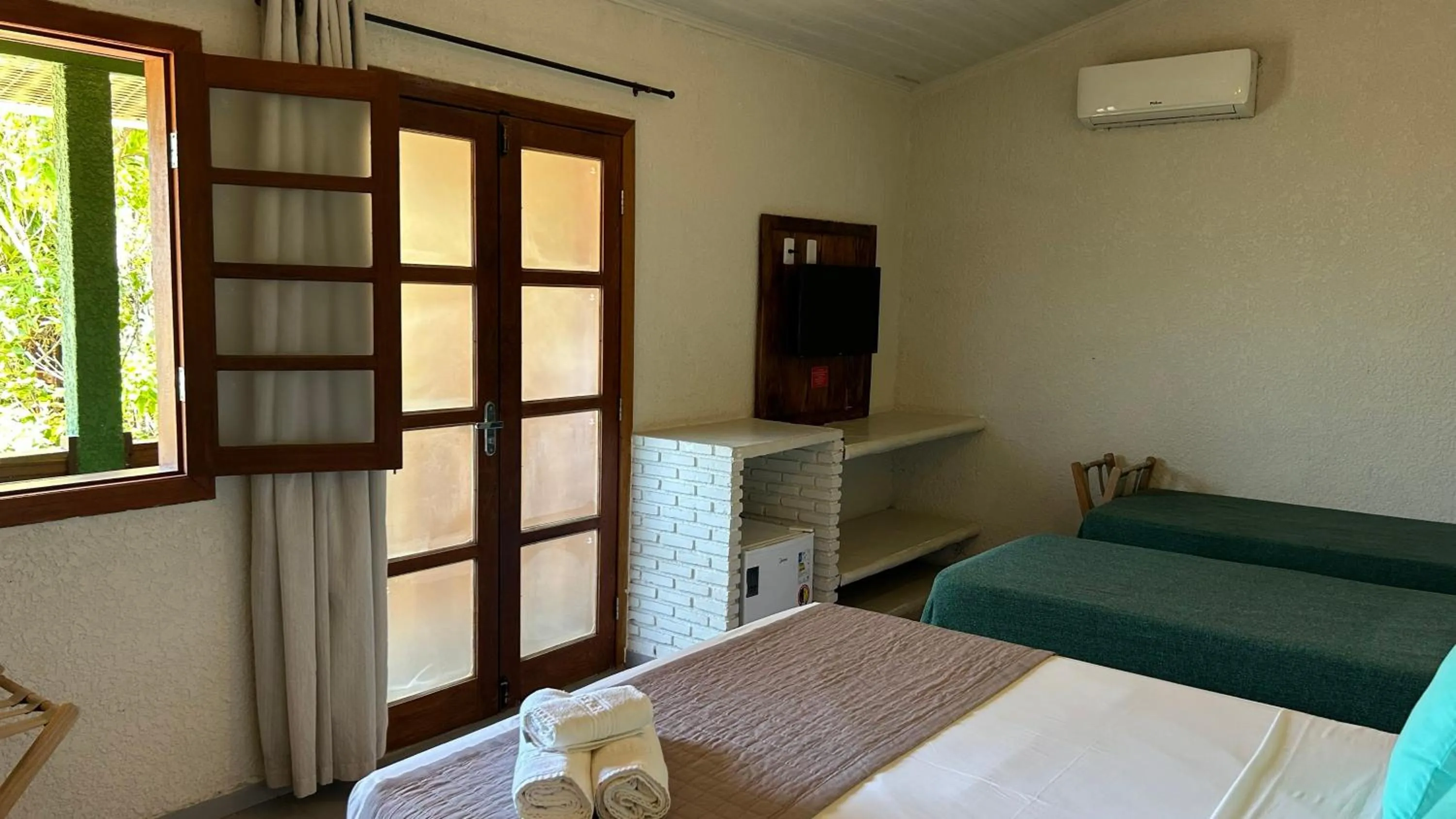 Photo of the whole room, Bed in Pousada Preciosa do Arraial - com Natura e L'Occitane - recém inaugurada