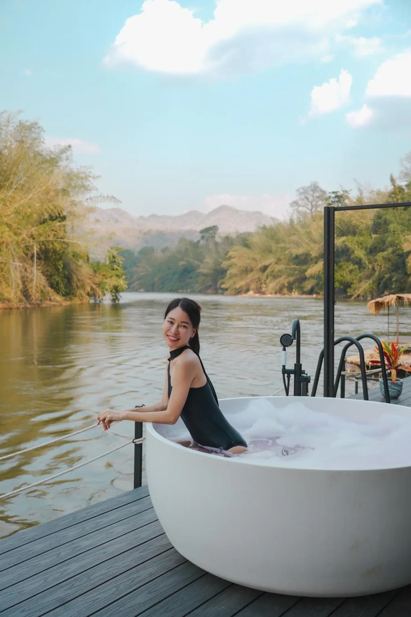 VeeVaree Riverkwai Resort