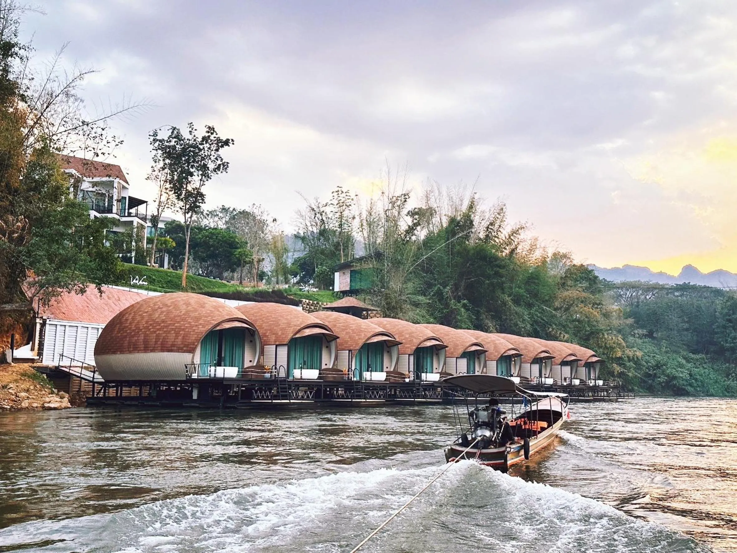 VeeVaree Riverkwai Resort