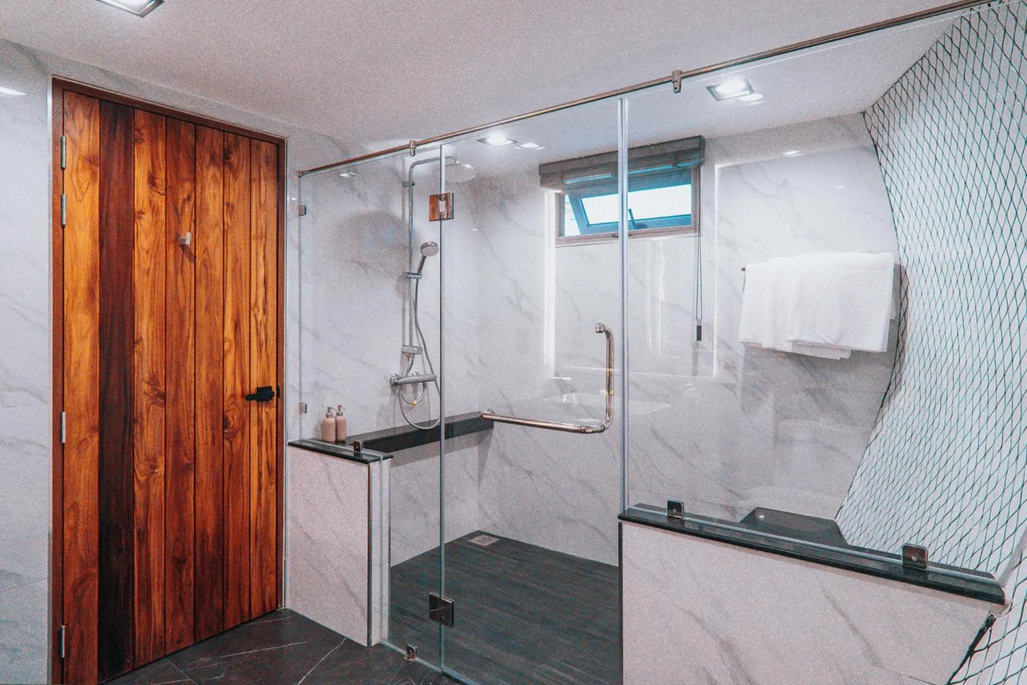 VeeVaree Riverkwai Resort