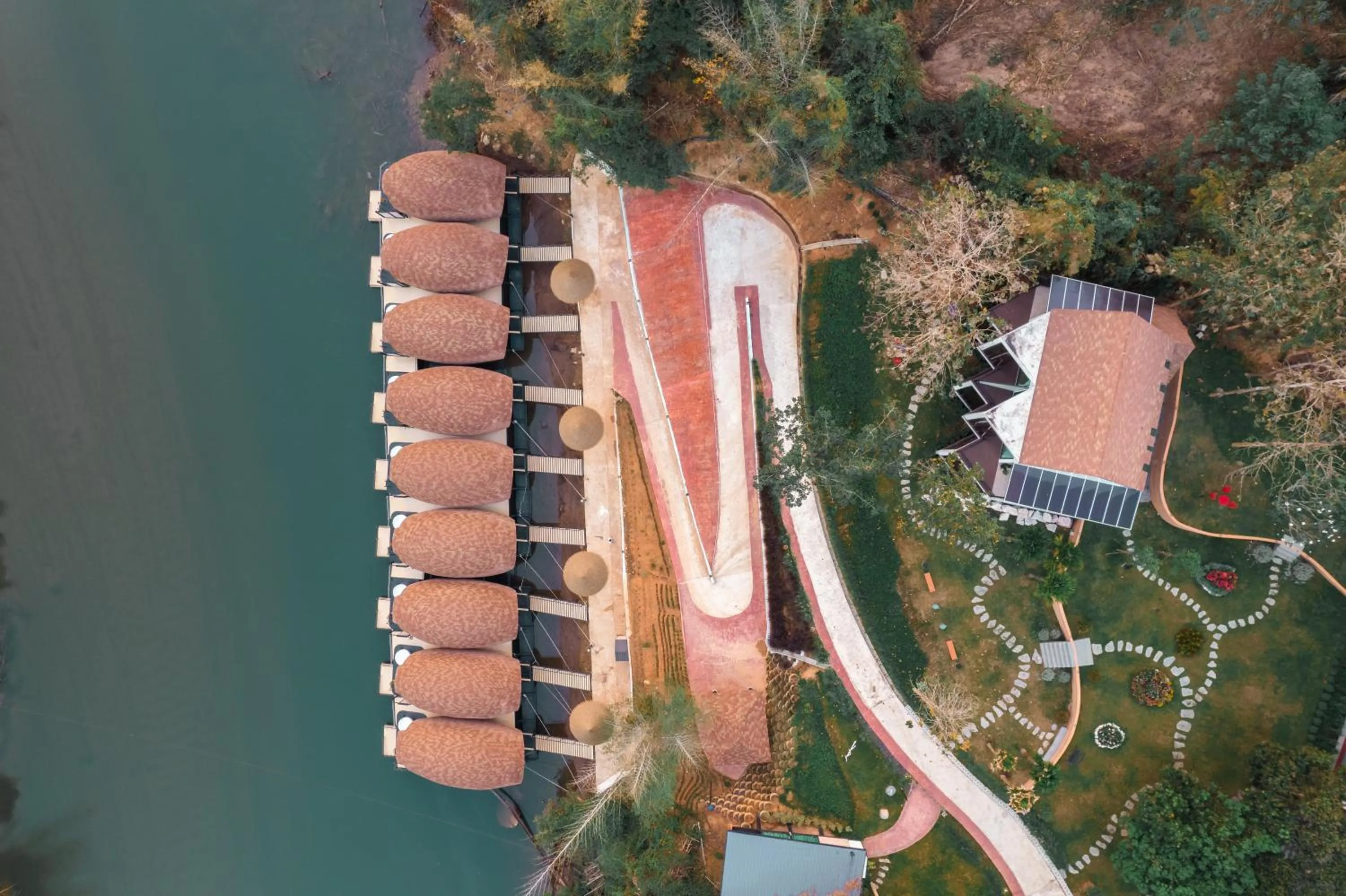 VeeVaree Riverkwai Resort