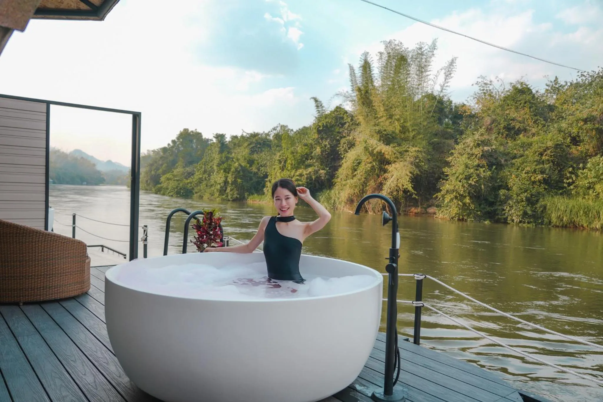 VeeVaree Riverkwai Resort