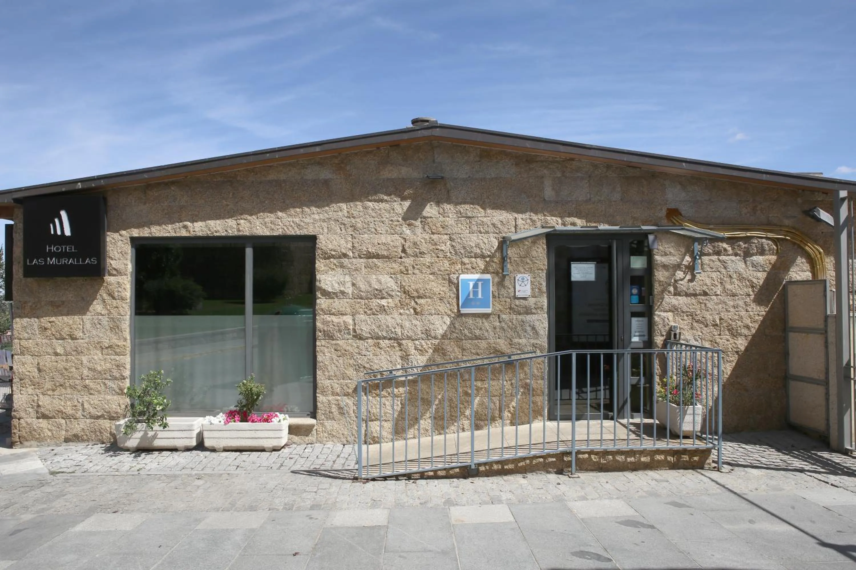 Property building in Hotel Las Murallas