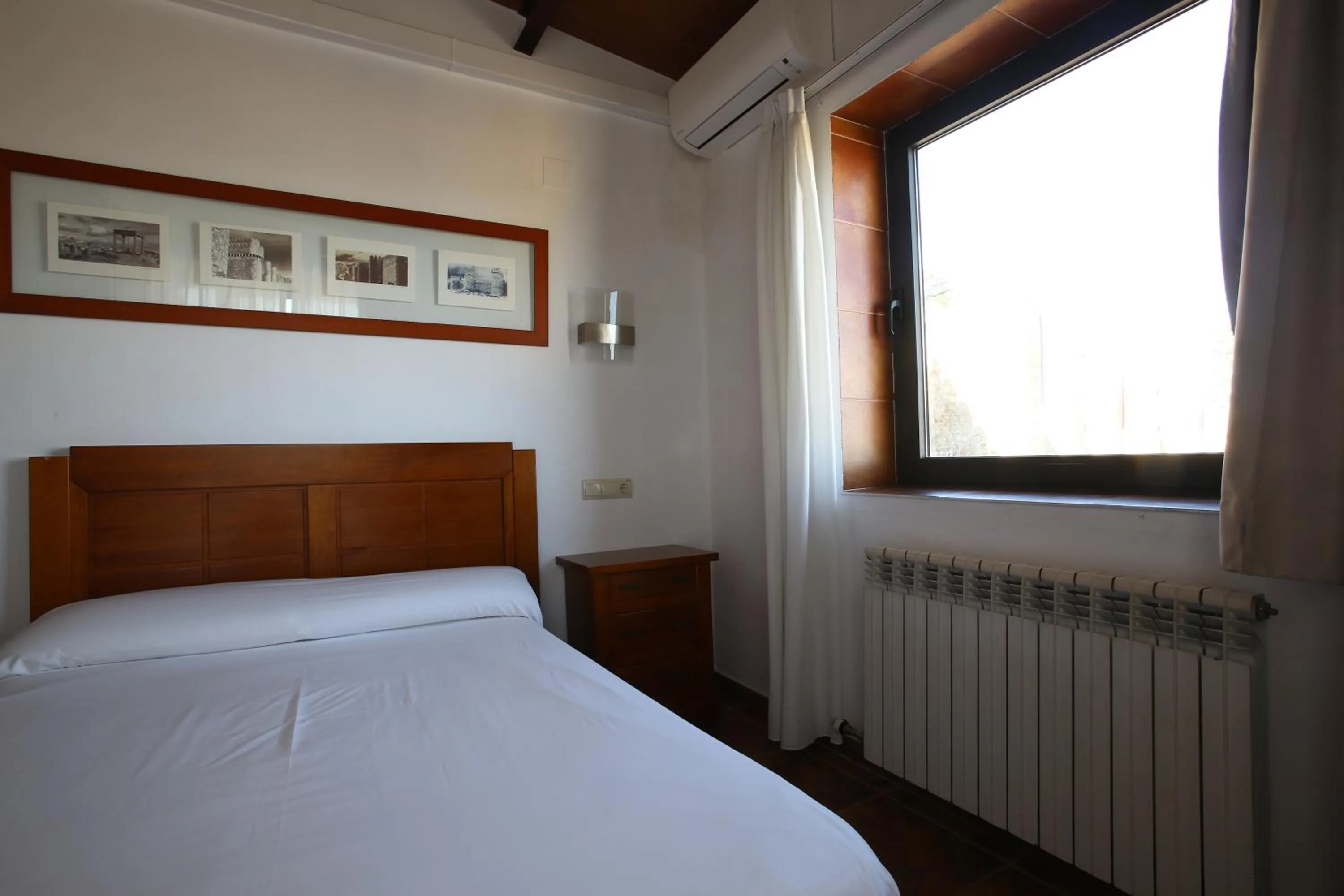 Bed in Hotel Las Murallas