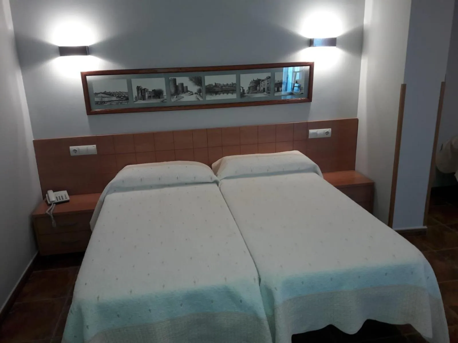 Photo of the whole room, Bed in Hotel Las Murallas