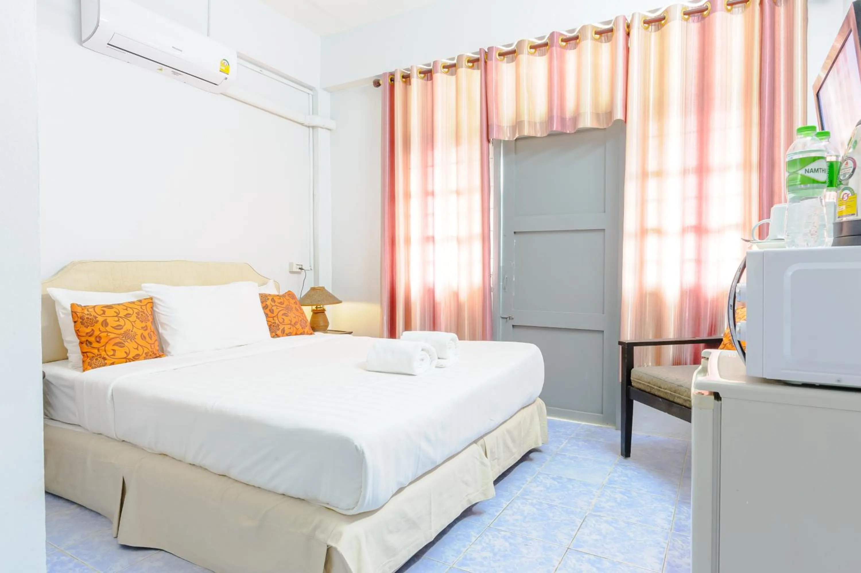 Bed in High5 Guesthouse