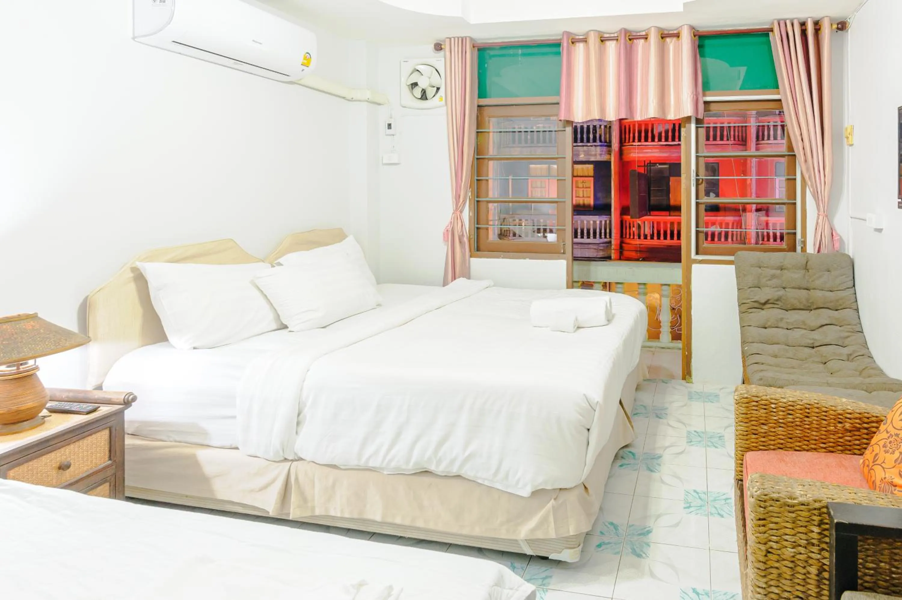 Bed in High5 Guesthouse