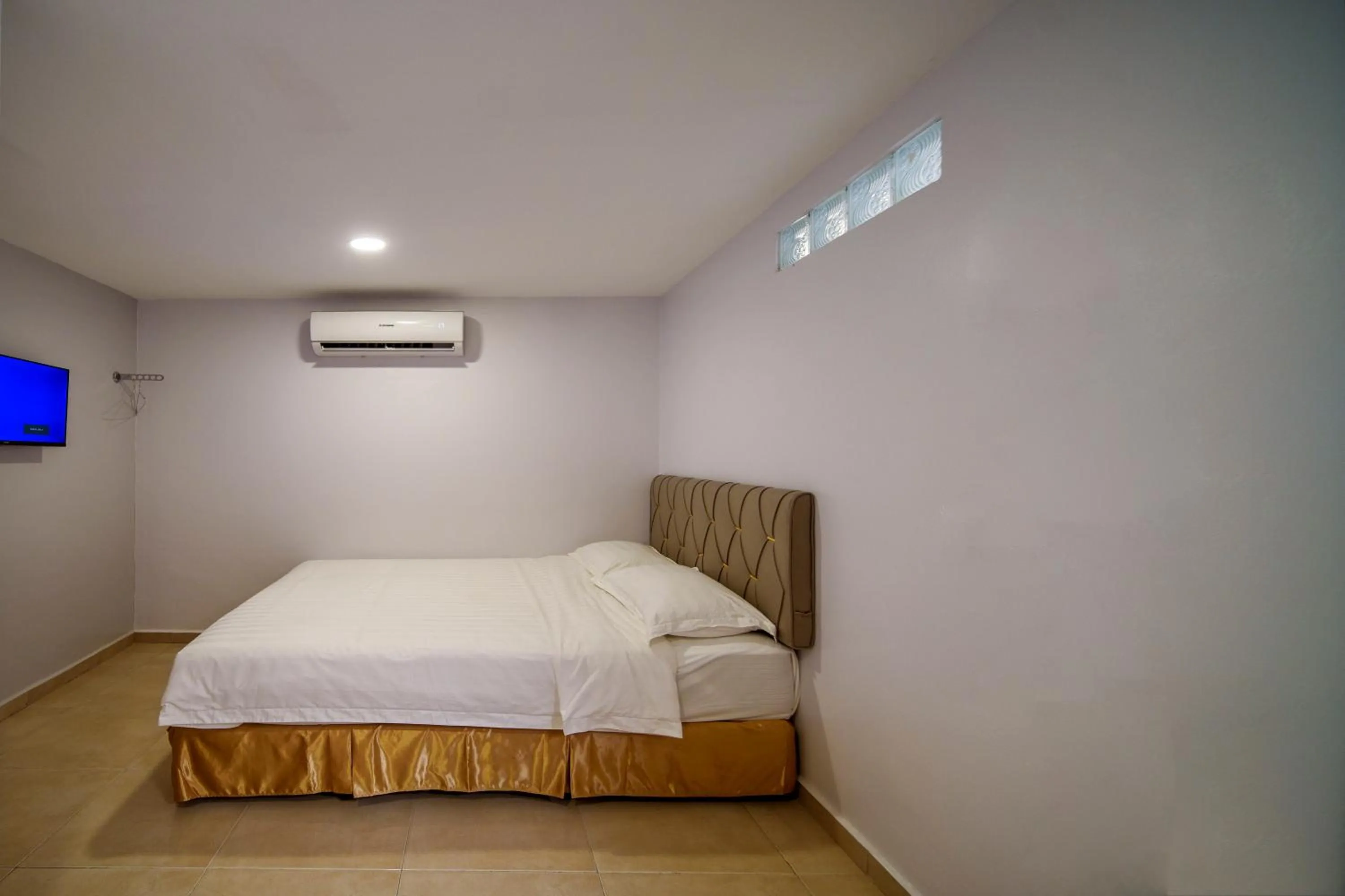 Bed in Hotel Uptown Semenyih