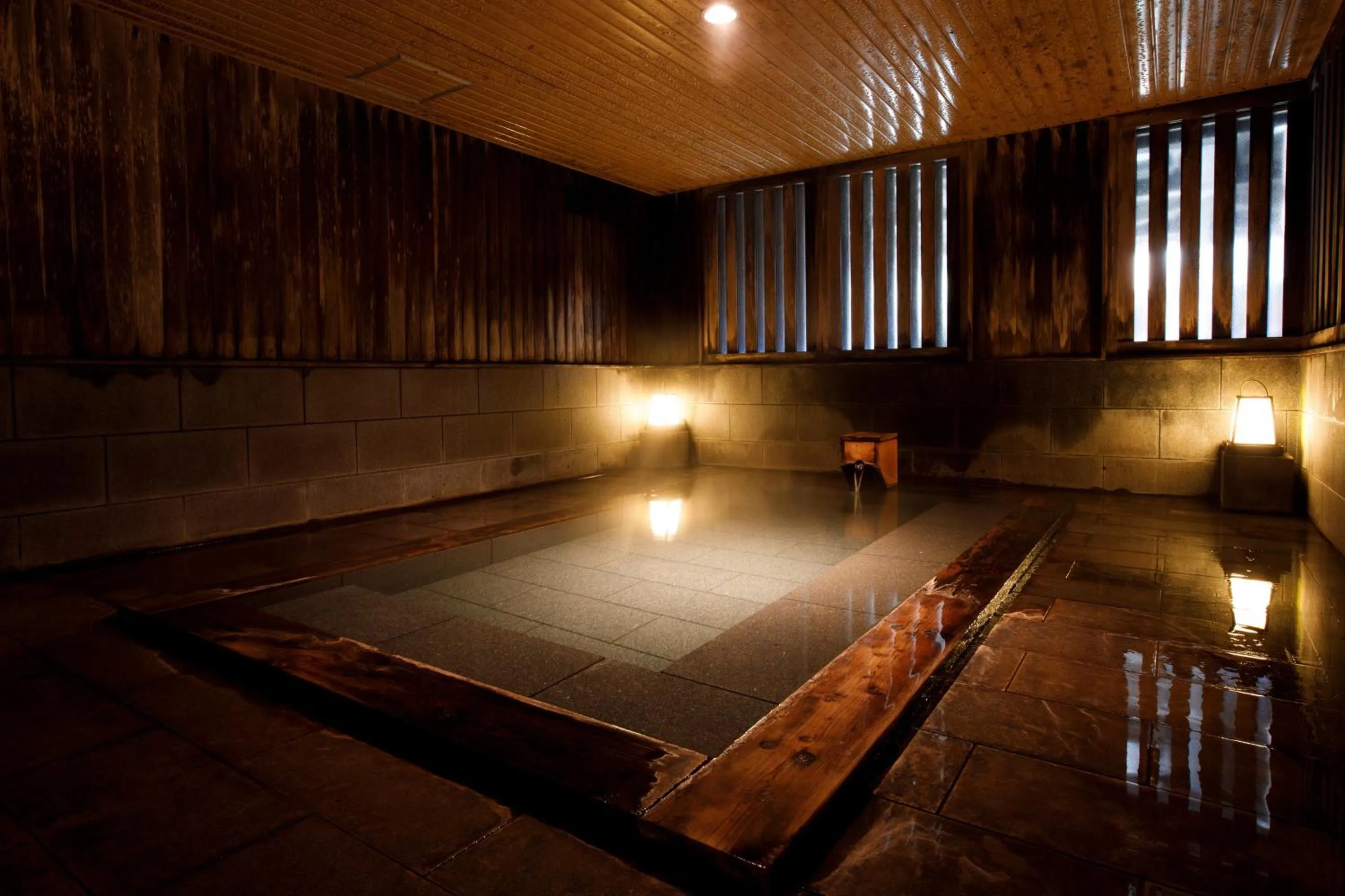 Public Bath in Yukyo no Hibiki Yusai