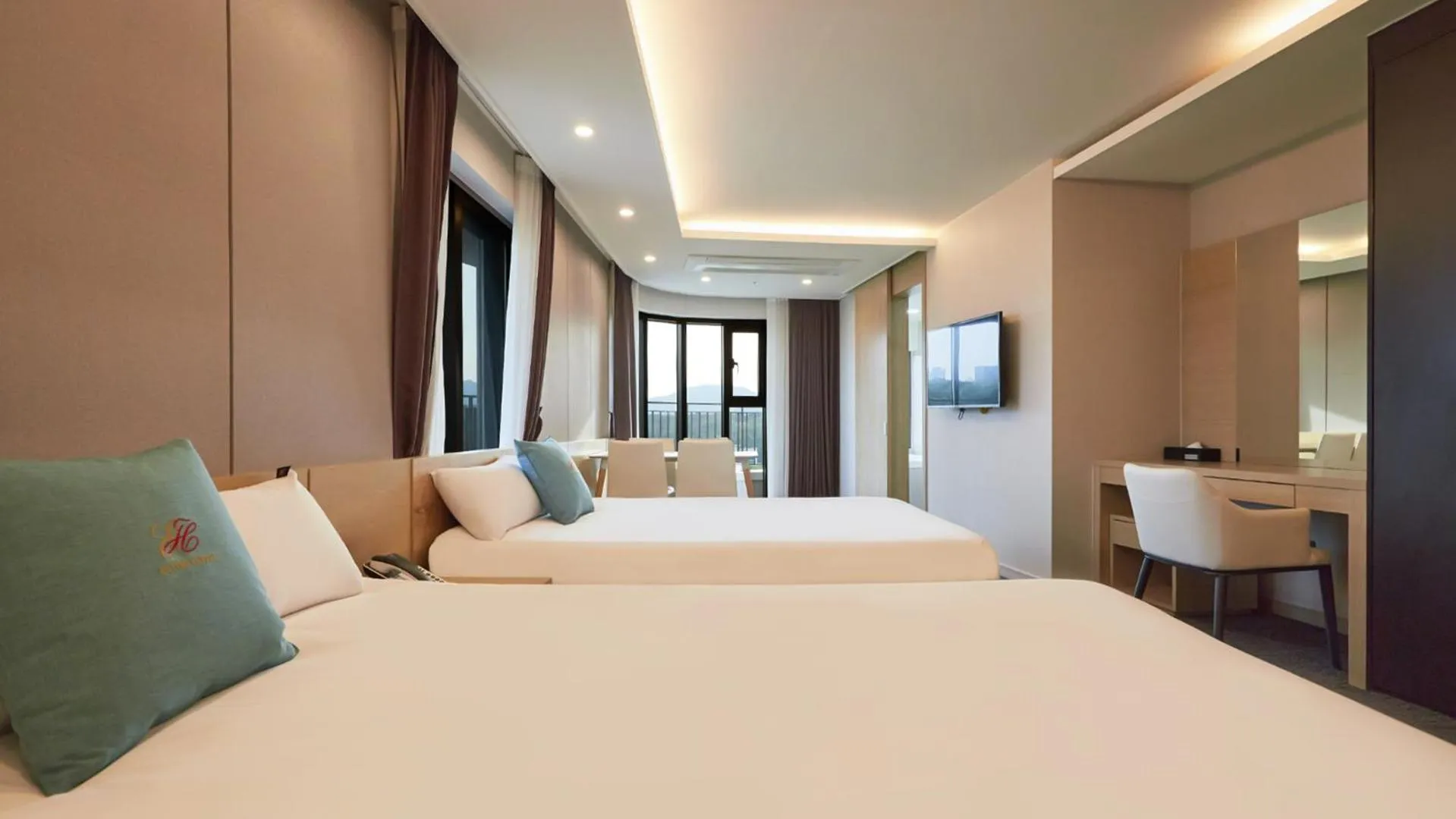 Bed in Chuncheon Eston Hotel