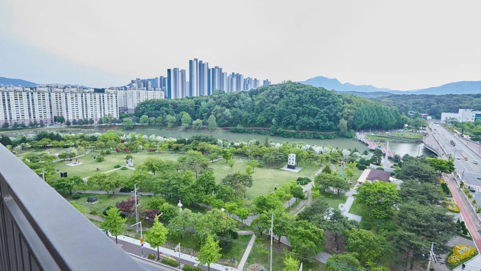 Nearby landmark in Chuncheon Eston Hotel