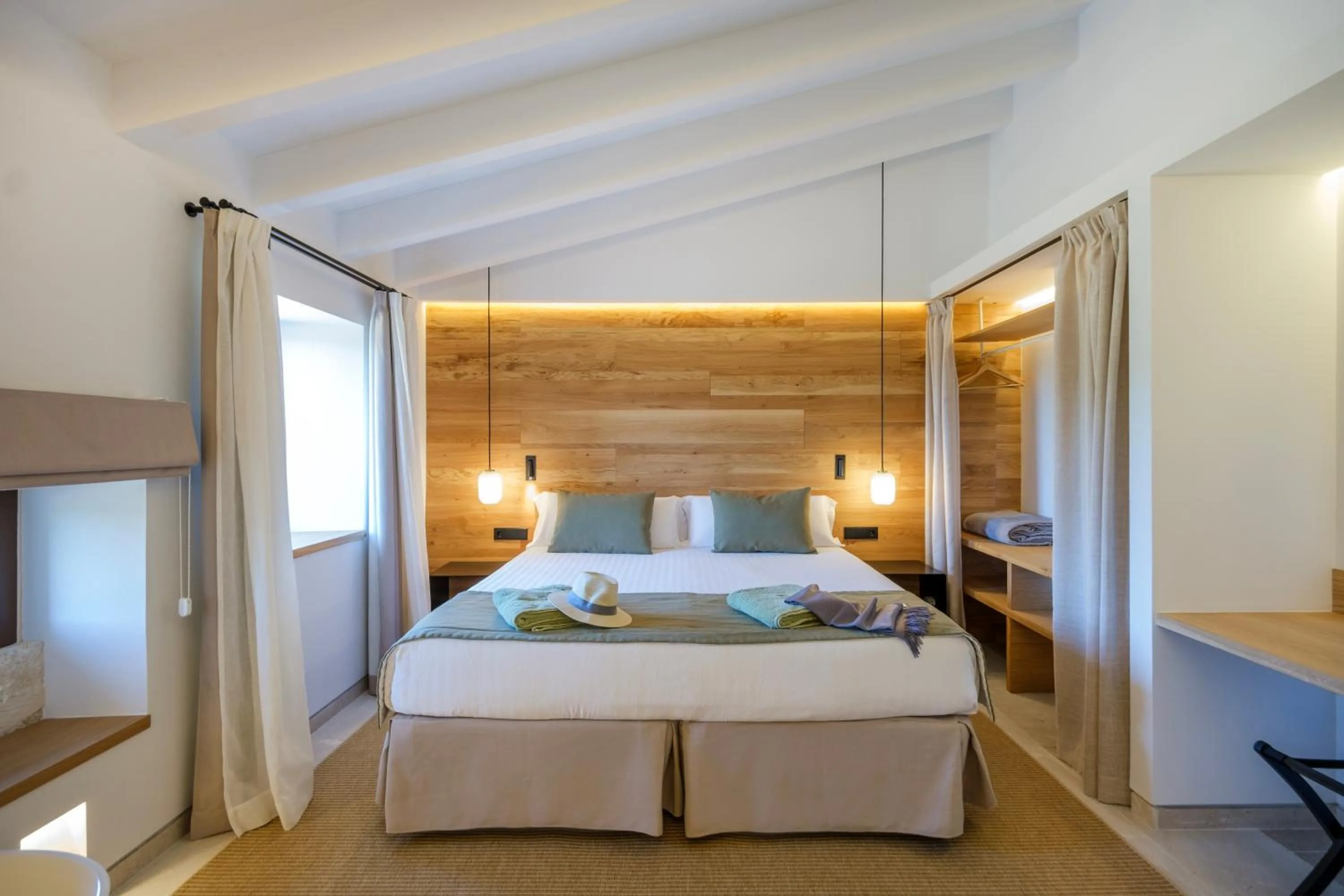 Bed in Fincahotel Treurer - Olive Grove & Grand House - Adults Only