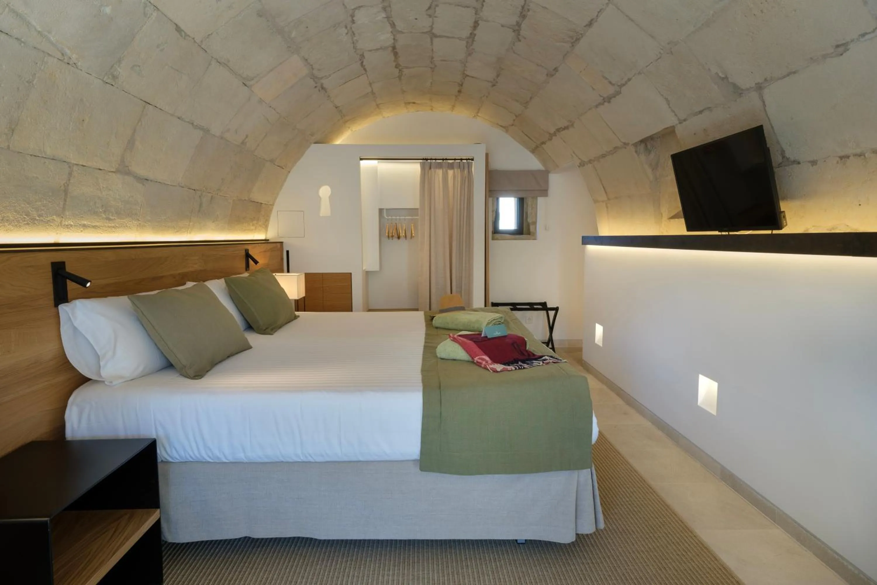 Bed in Fincahotel Treurer - Olive Grove & Grand House - Adults Only