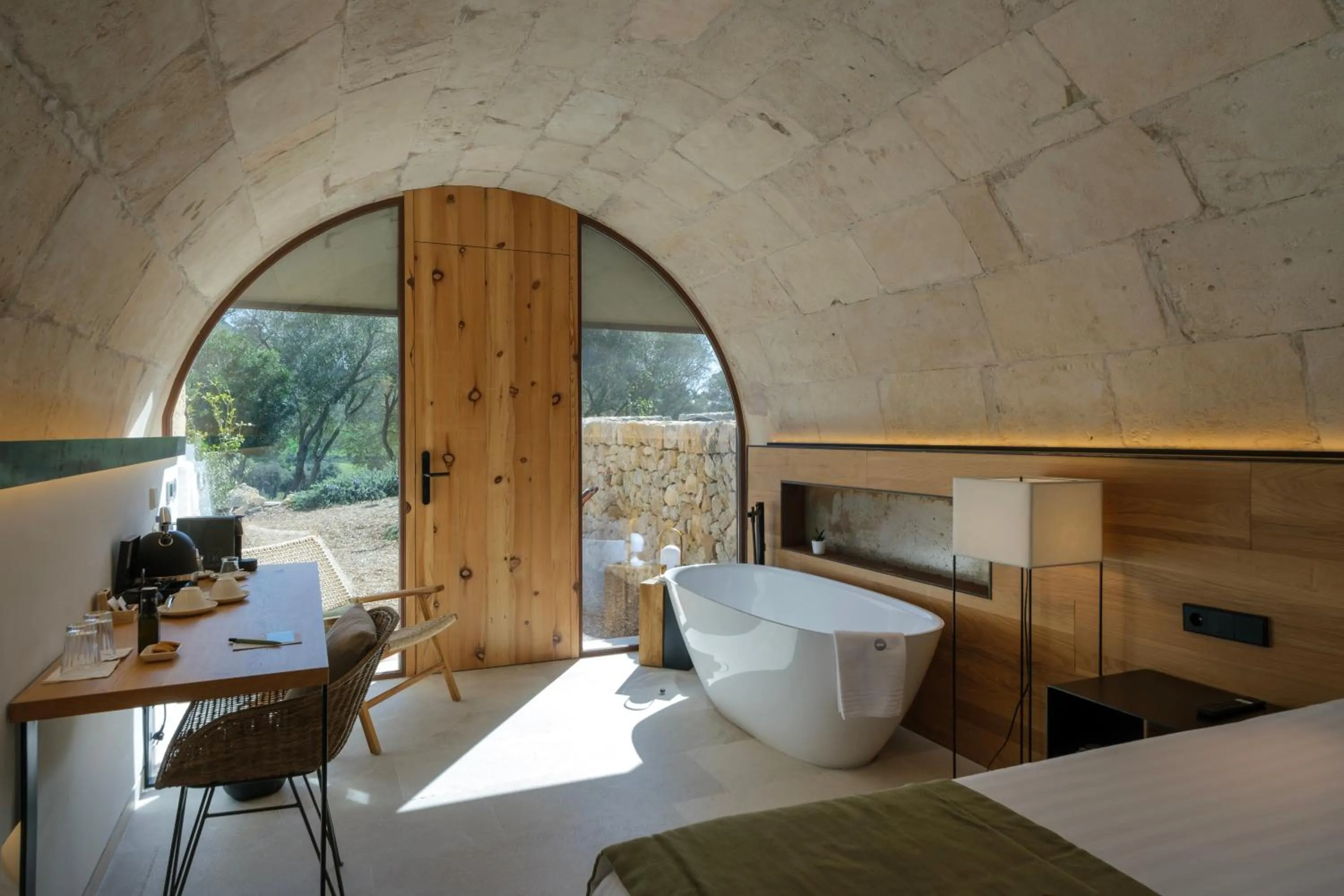 Photo of the whole room, Bed in Fincahotel Treurer - Olive Grove & Grand House - Adults Only