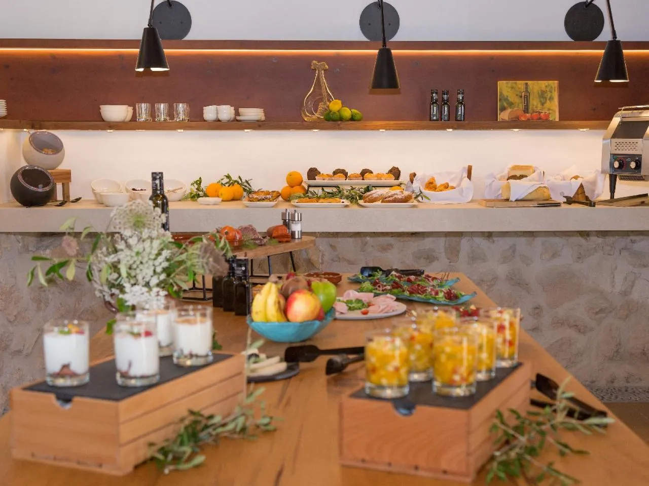 Restaurant/places to eat in Fincahotel Treurer - Olive Grove & Grand House - Adults Only