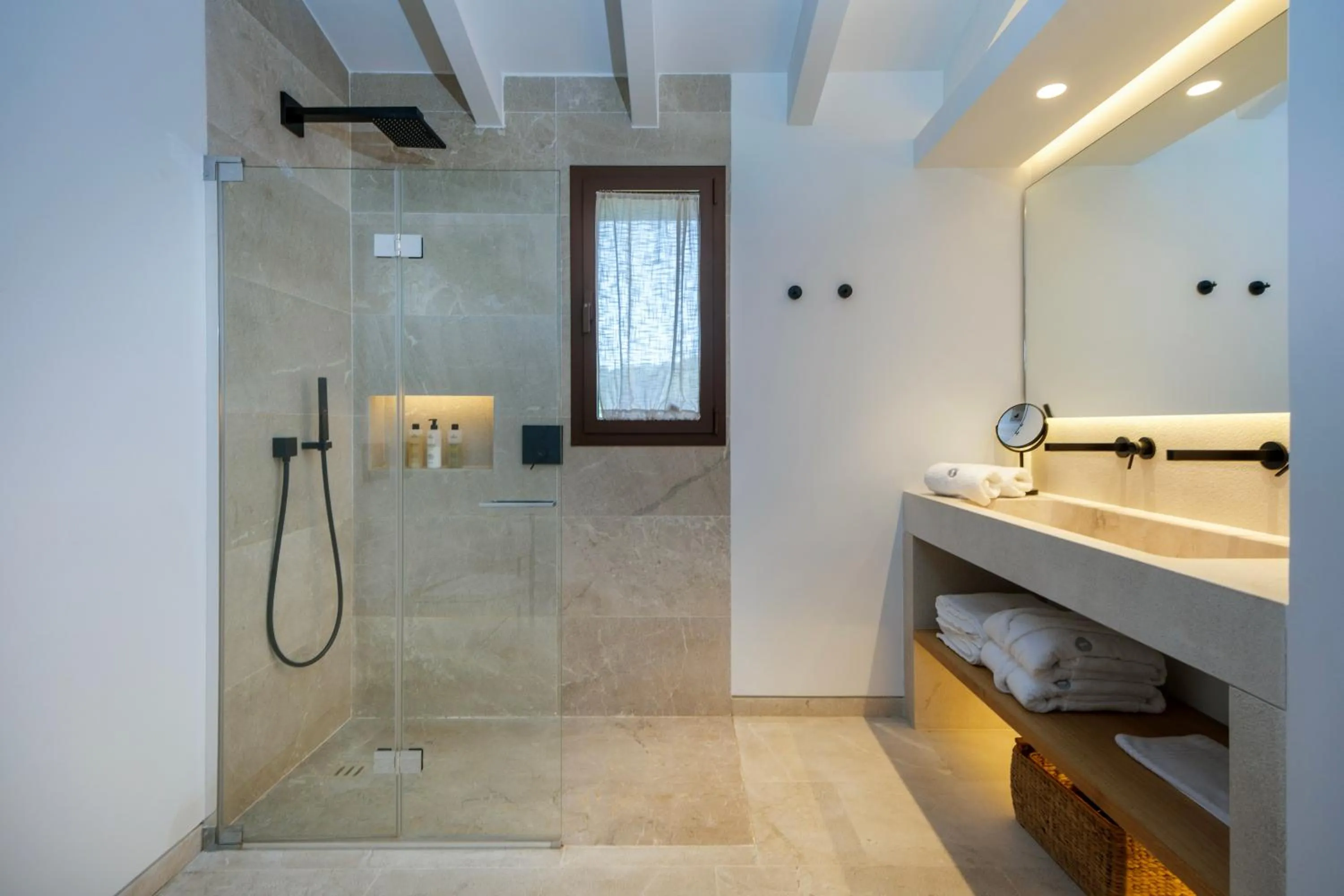 Shower in Fincahotel Treurer - Olive Grove & Grand House - Adults Only