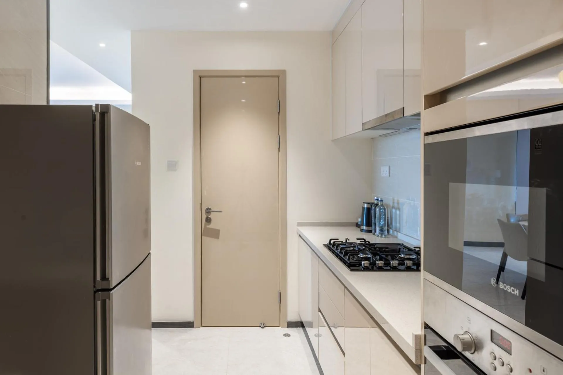 Kitchen or kitchenette in Pan Pacific Serviced Suites Nairobi