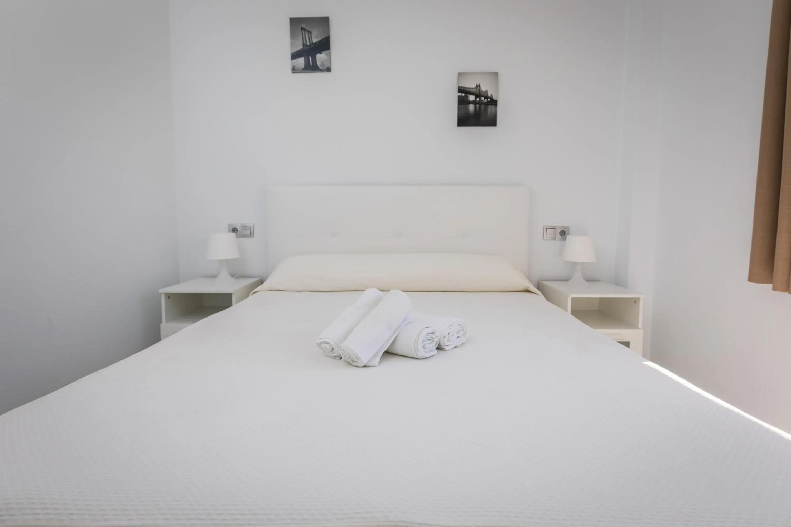 Bedroom, Bed in Apartamentos Las Rosas de Capistrano