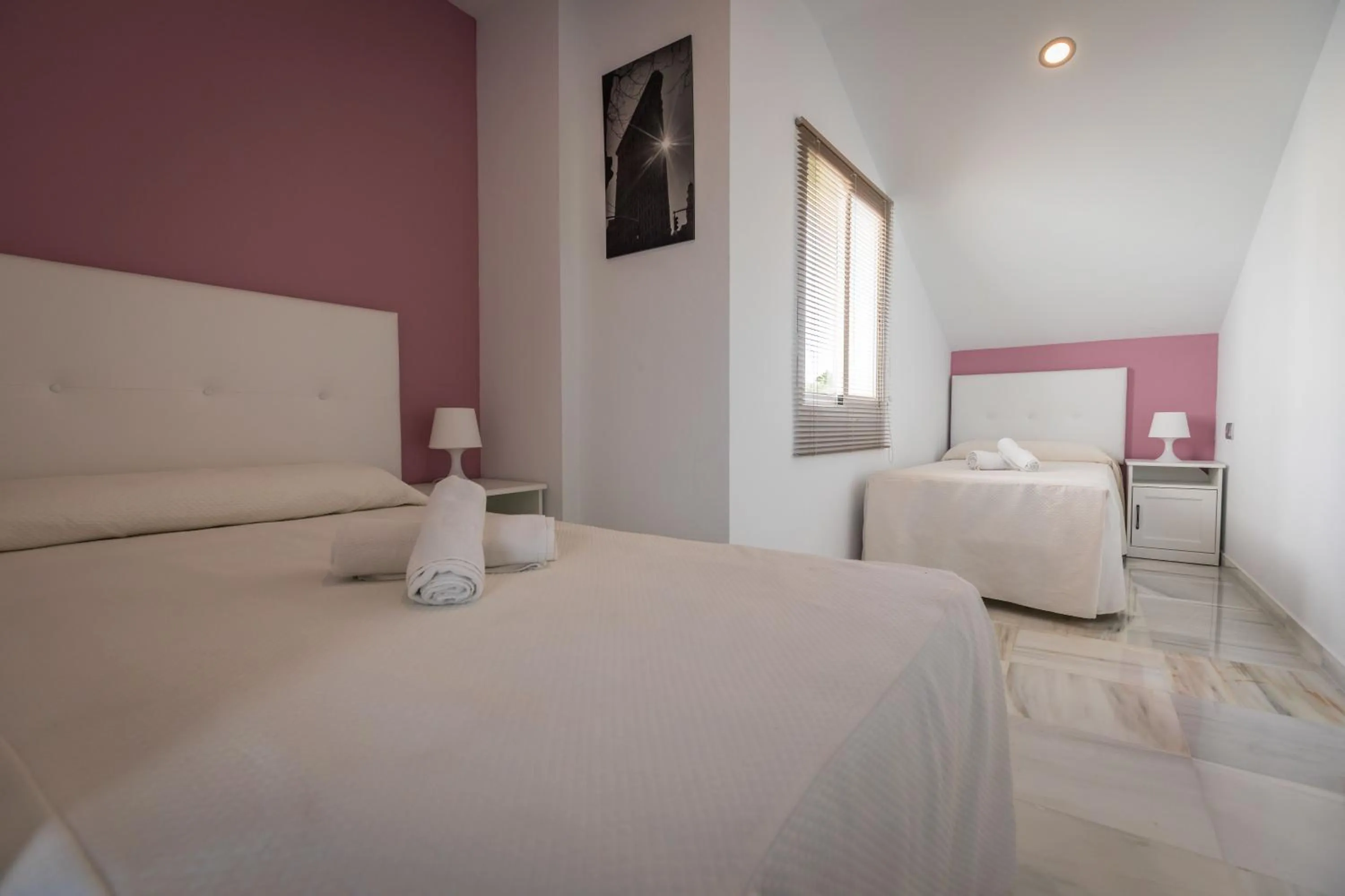 Bedroom, Bed in Apartamentos Las Rosas de Capistrano