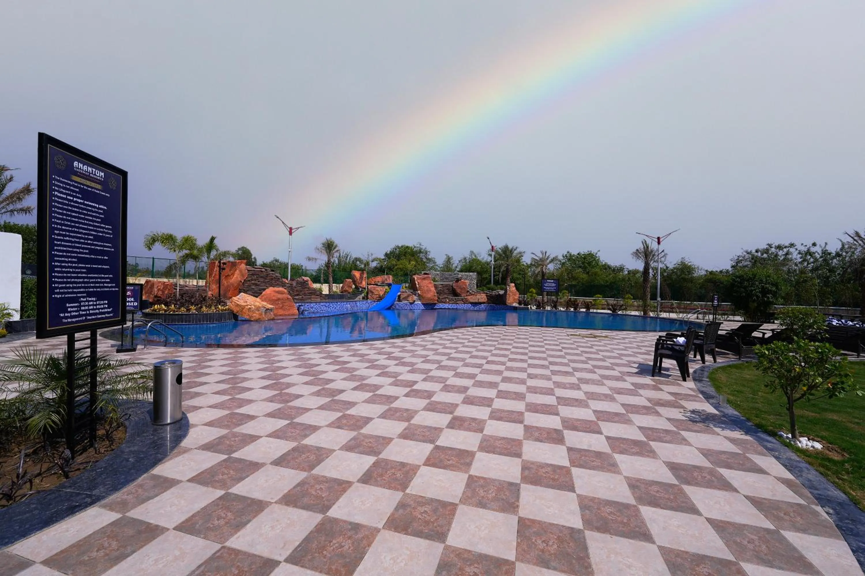 Swimming pool in ANANTUM GATEWAY RESORTS