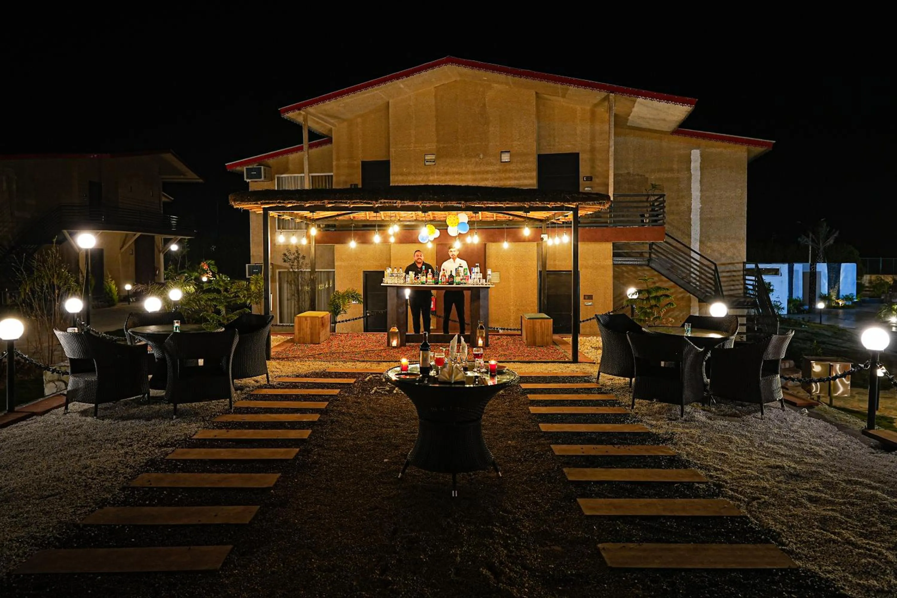 Restaurant/places to eat in ANANTUM GATEWAY RESORTS