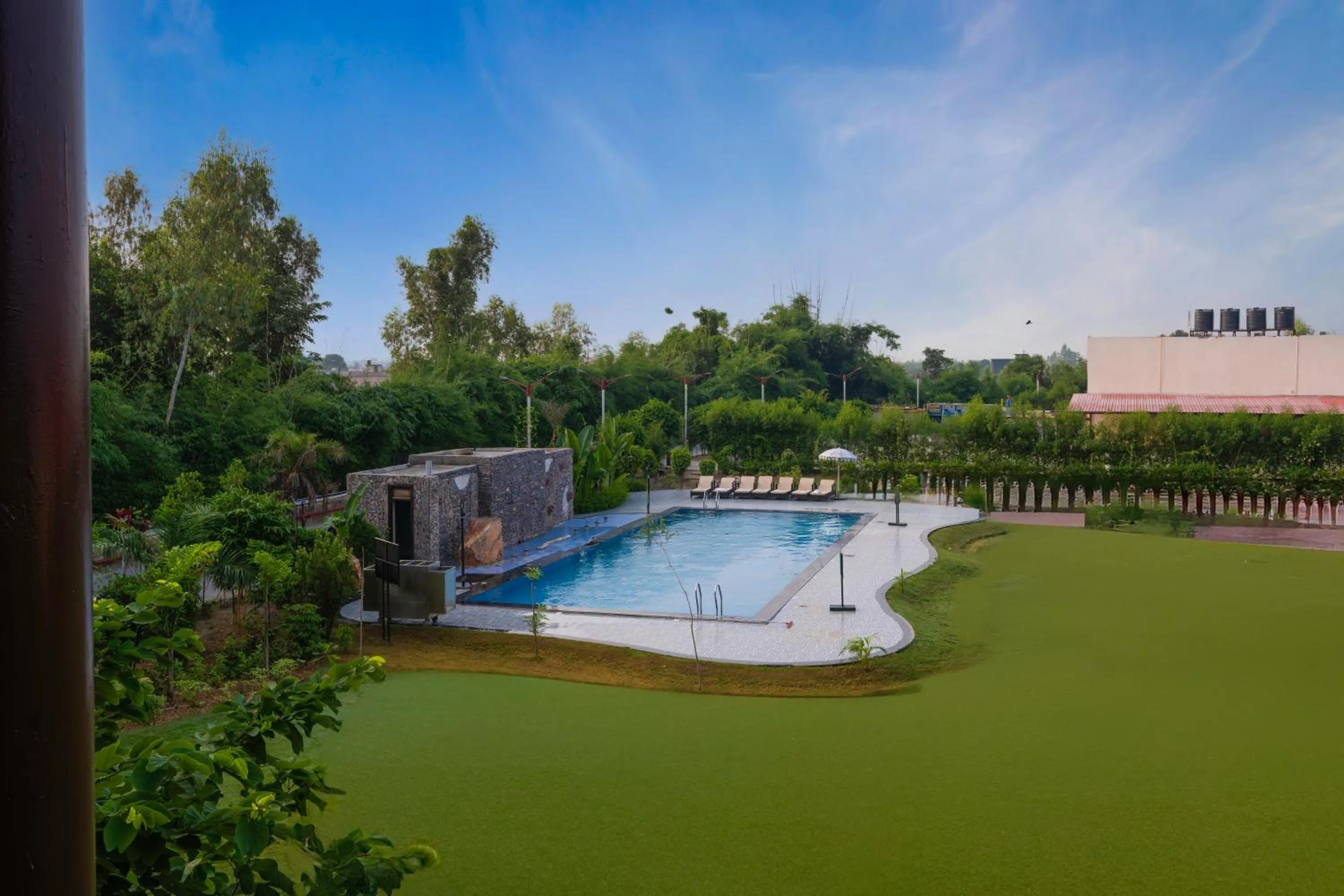 Swimming pool in ANANTUM GATEWAY RESORTS