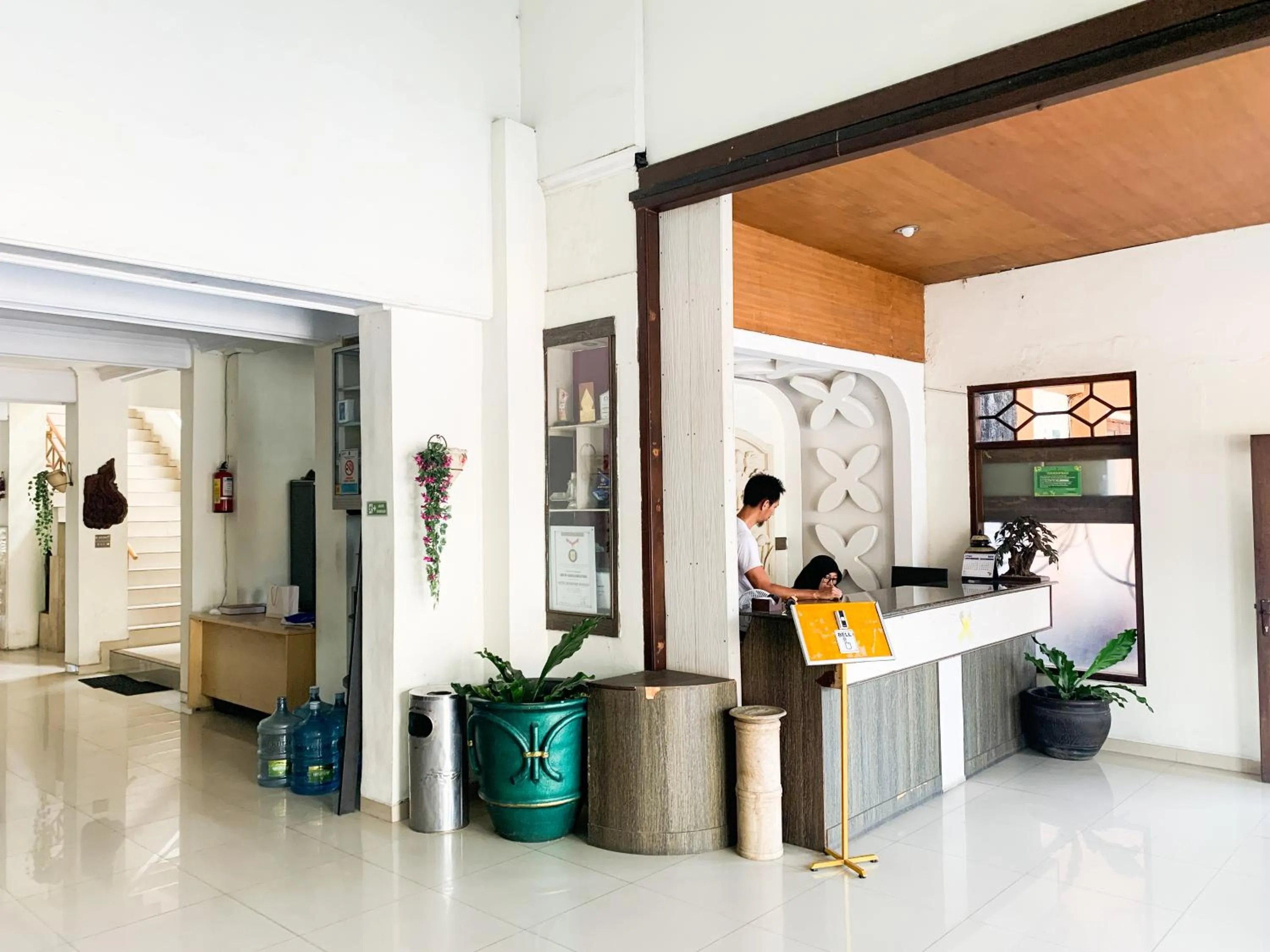 Lobby or reception in Musafira Hotel Syariah Malioboro Yogyakarta Mitra RedDoorz