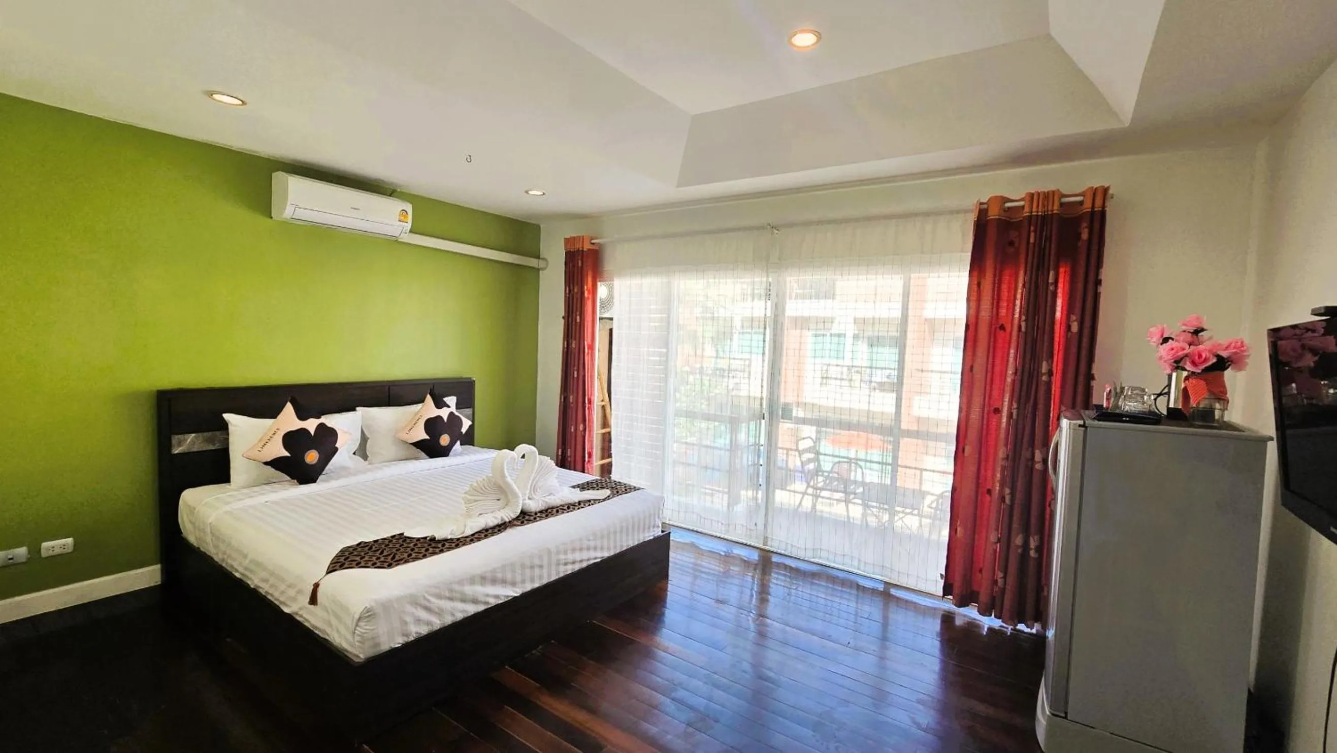 Bed in Sea Boss Homestay