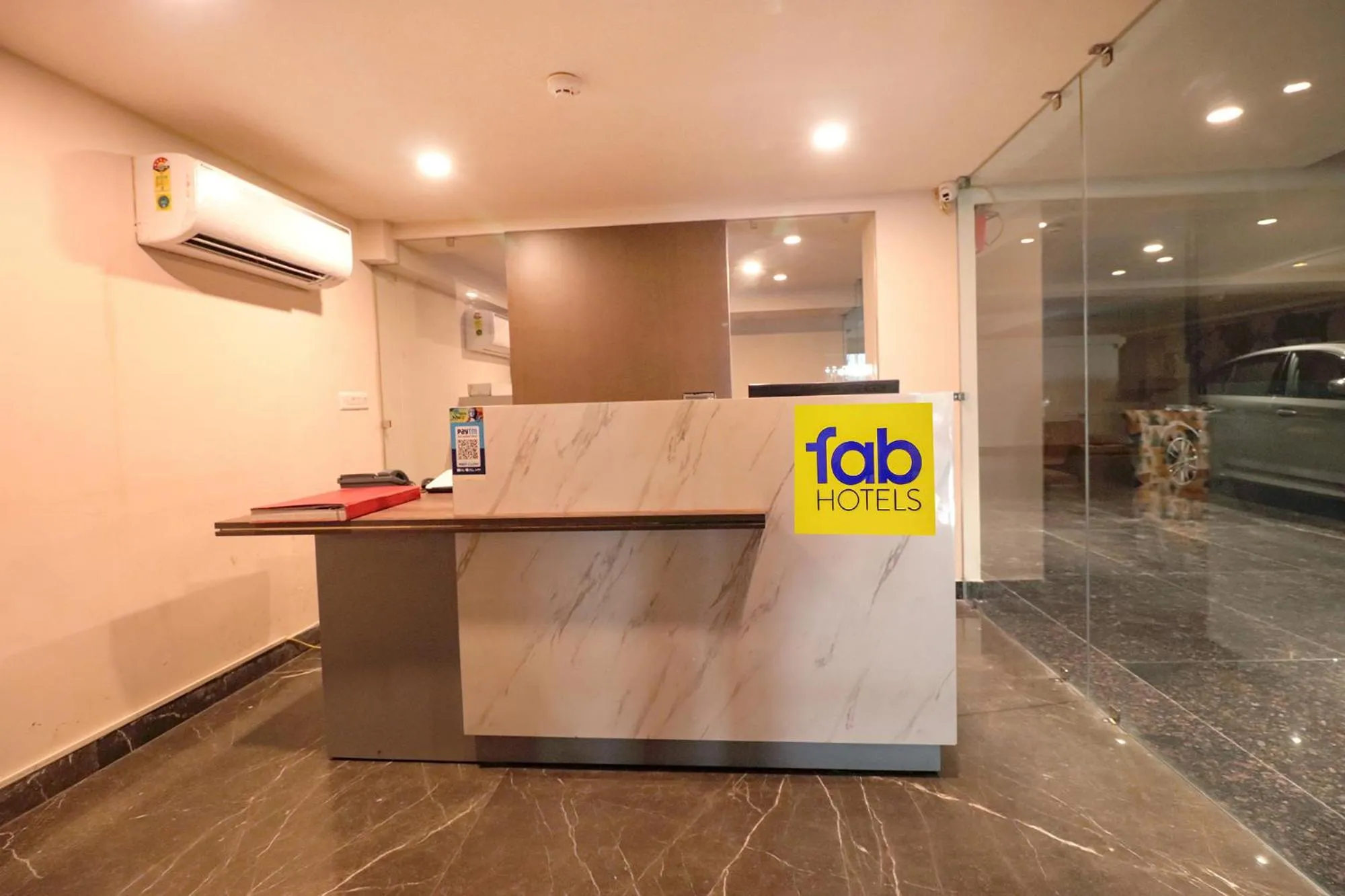 Lobby or reception in FabHotel Prime Shanit