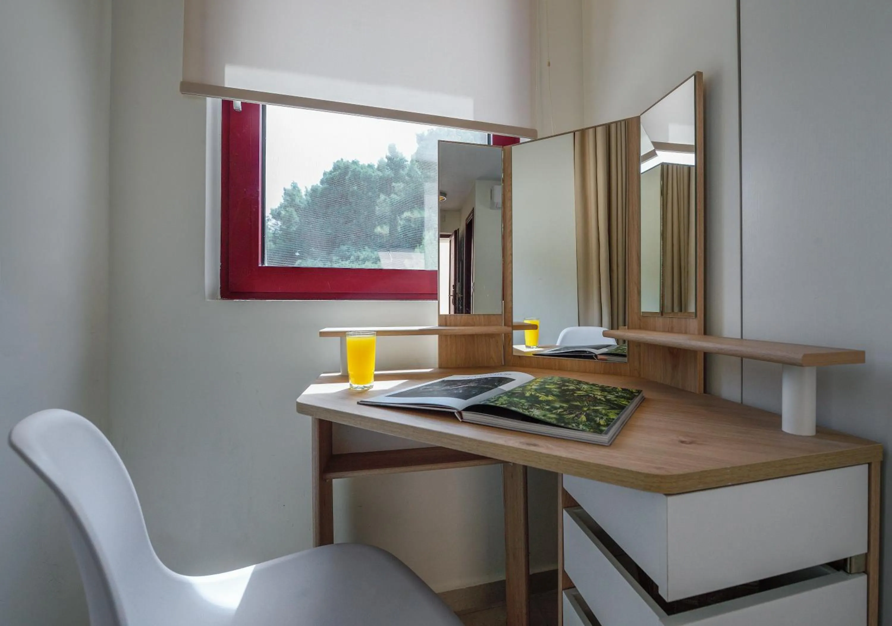 Elpiniki Luxury Rooms