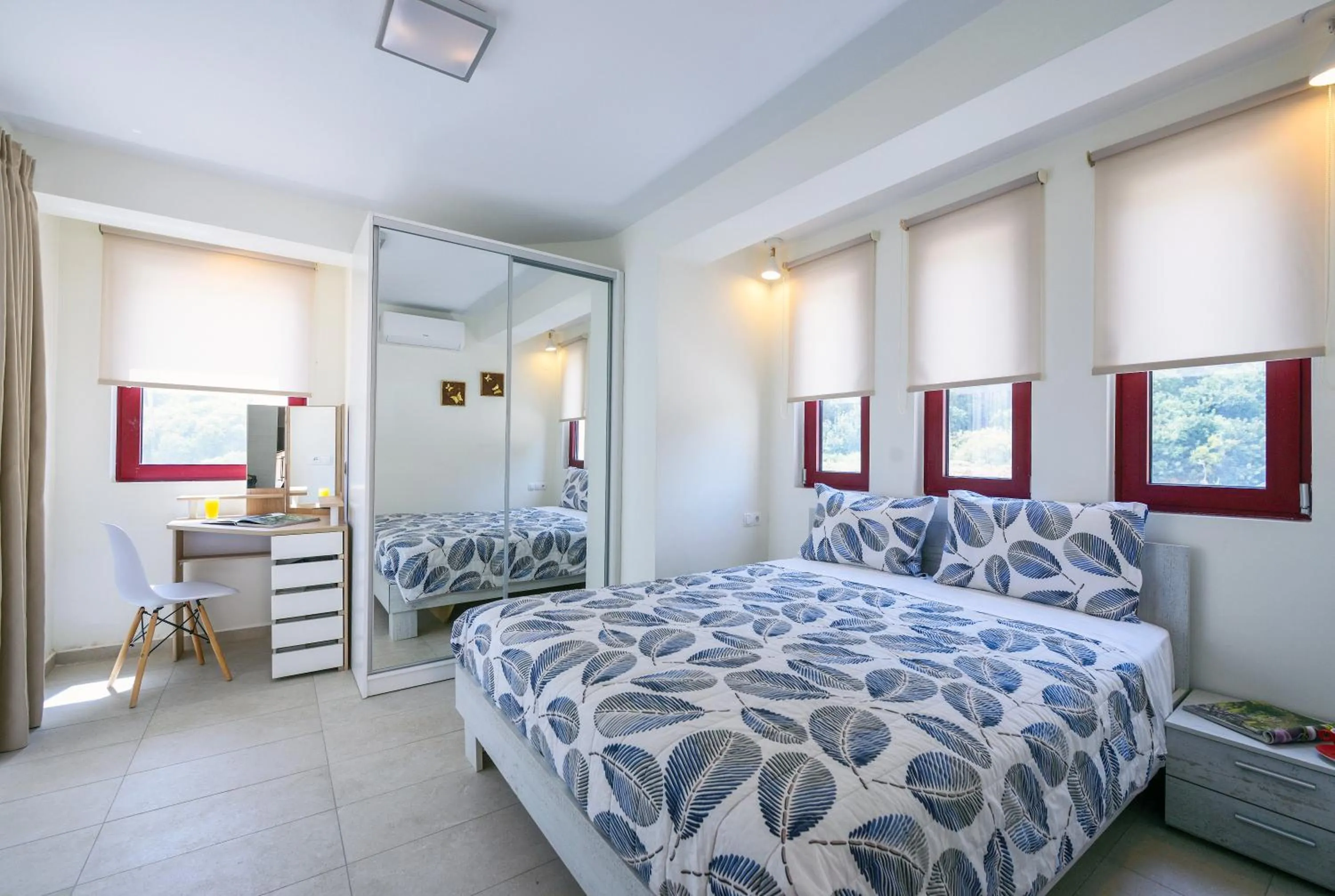 Bed in Elpiniki Luxury Rooms