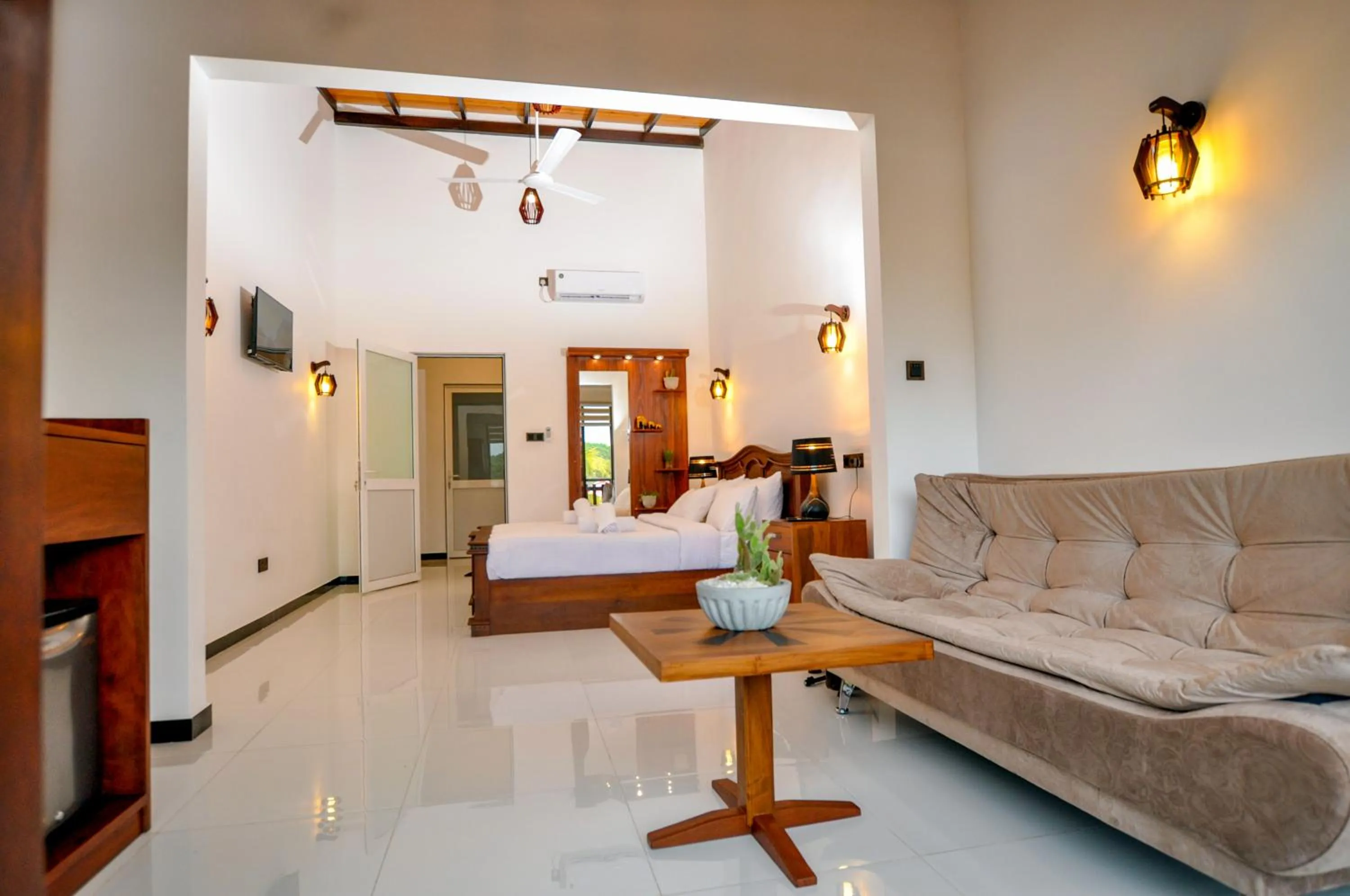 Bed in Sachinro Hotel Mirissa