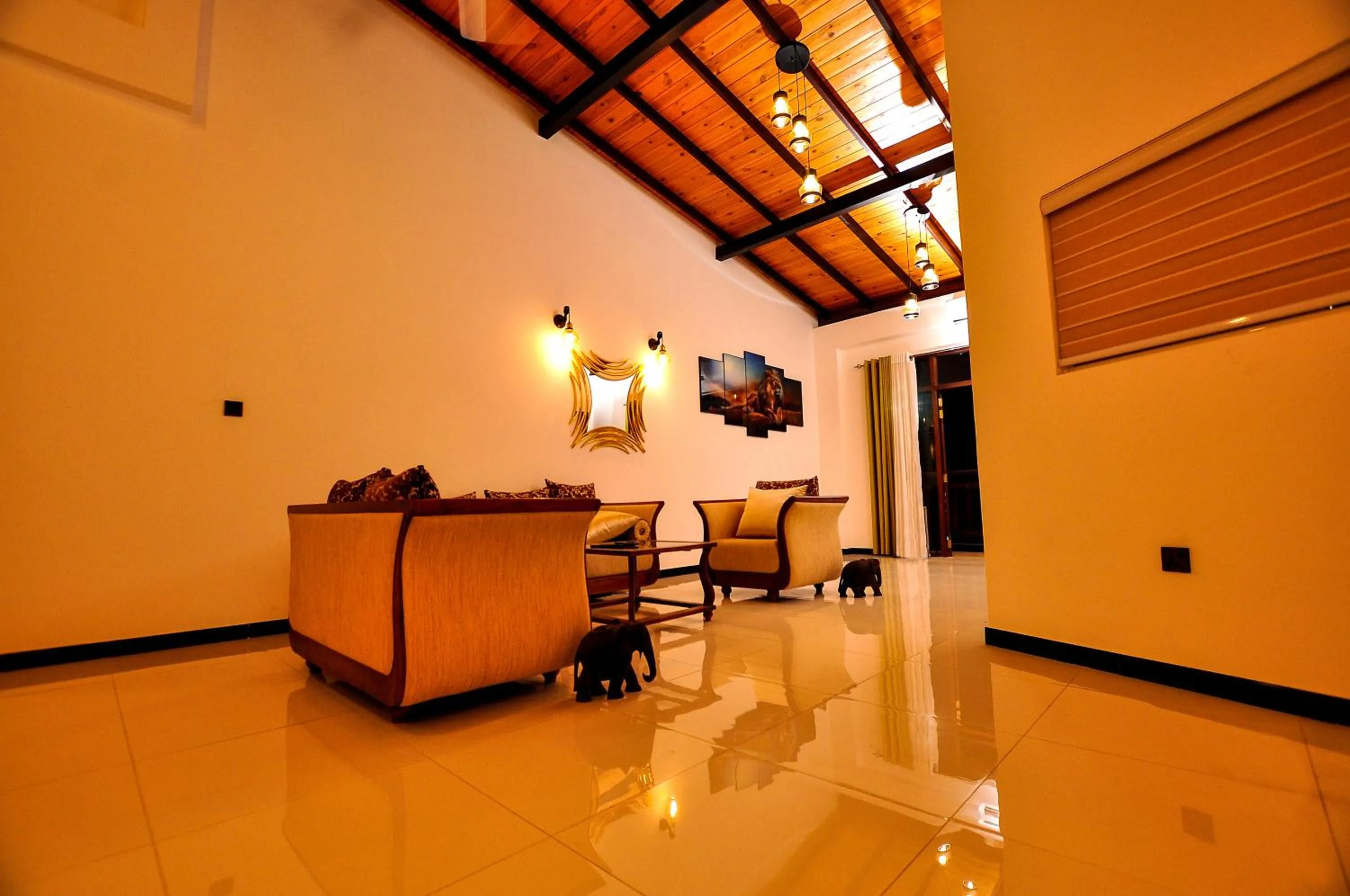 Seating area in Sachinro Hotel Mirissa