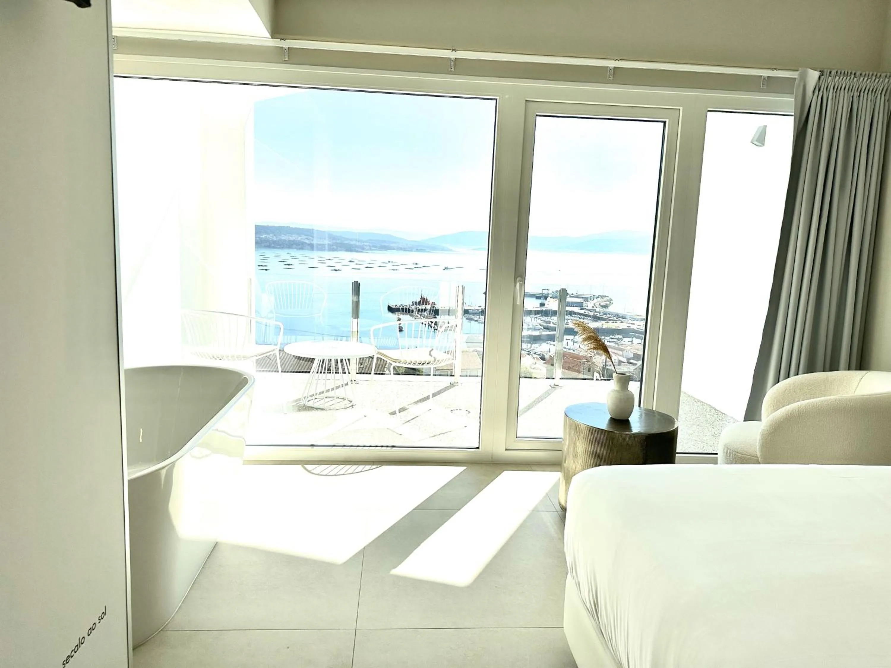 Balcony/Terrace in Otantus Hotel