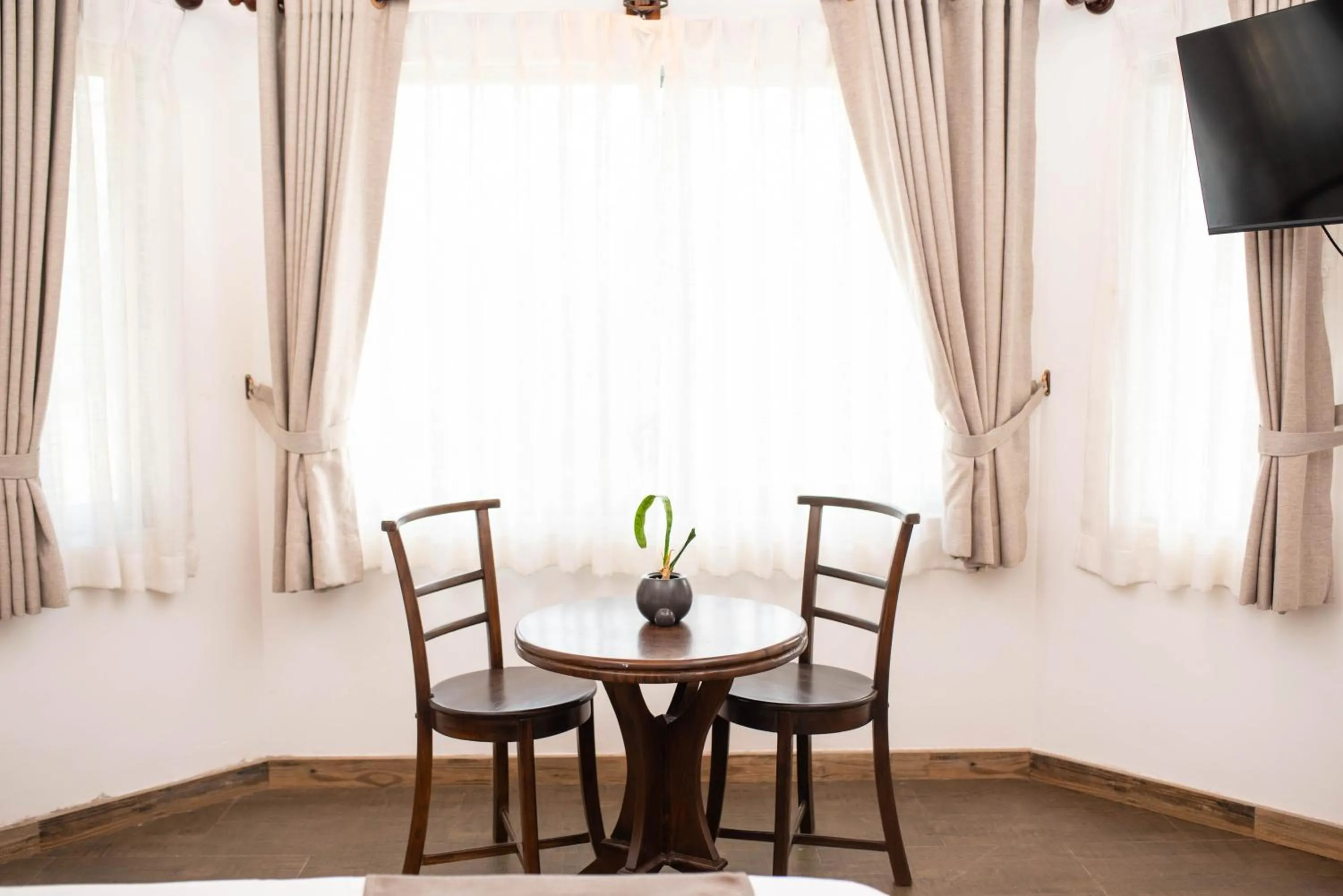 Seating area in Grand Argyle Resort