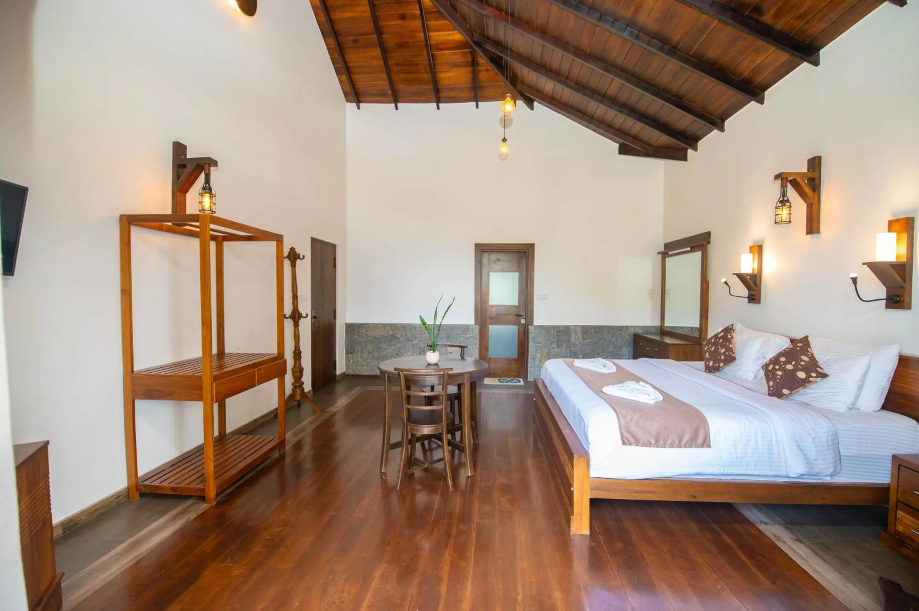 Bedroom, Bed in Grand Argyle Resort