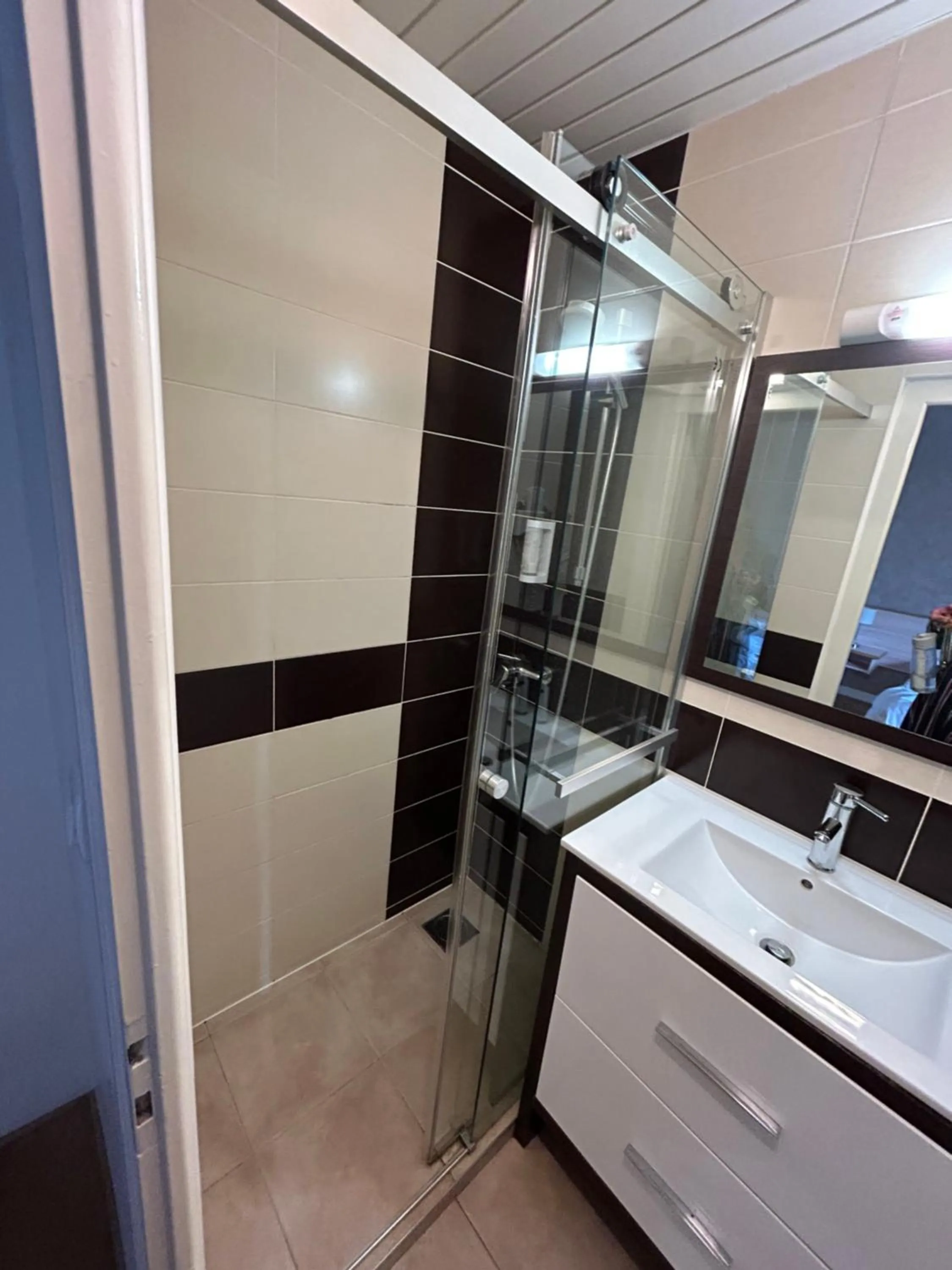 Hotel Le Divona "au coeur de Divonne"