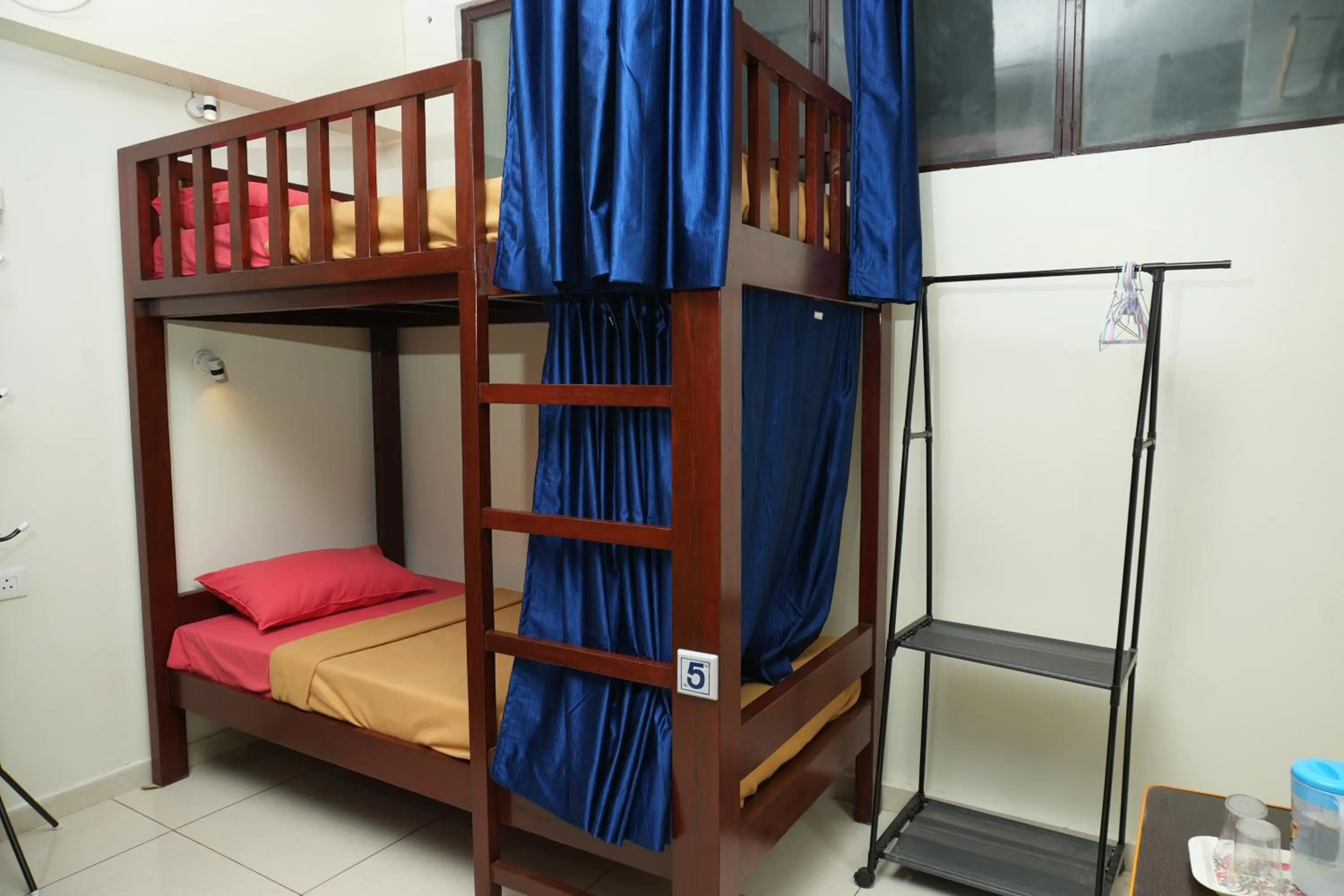 bunk bed, Bed in Bay Stays near white town