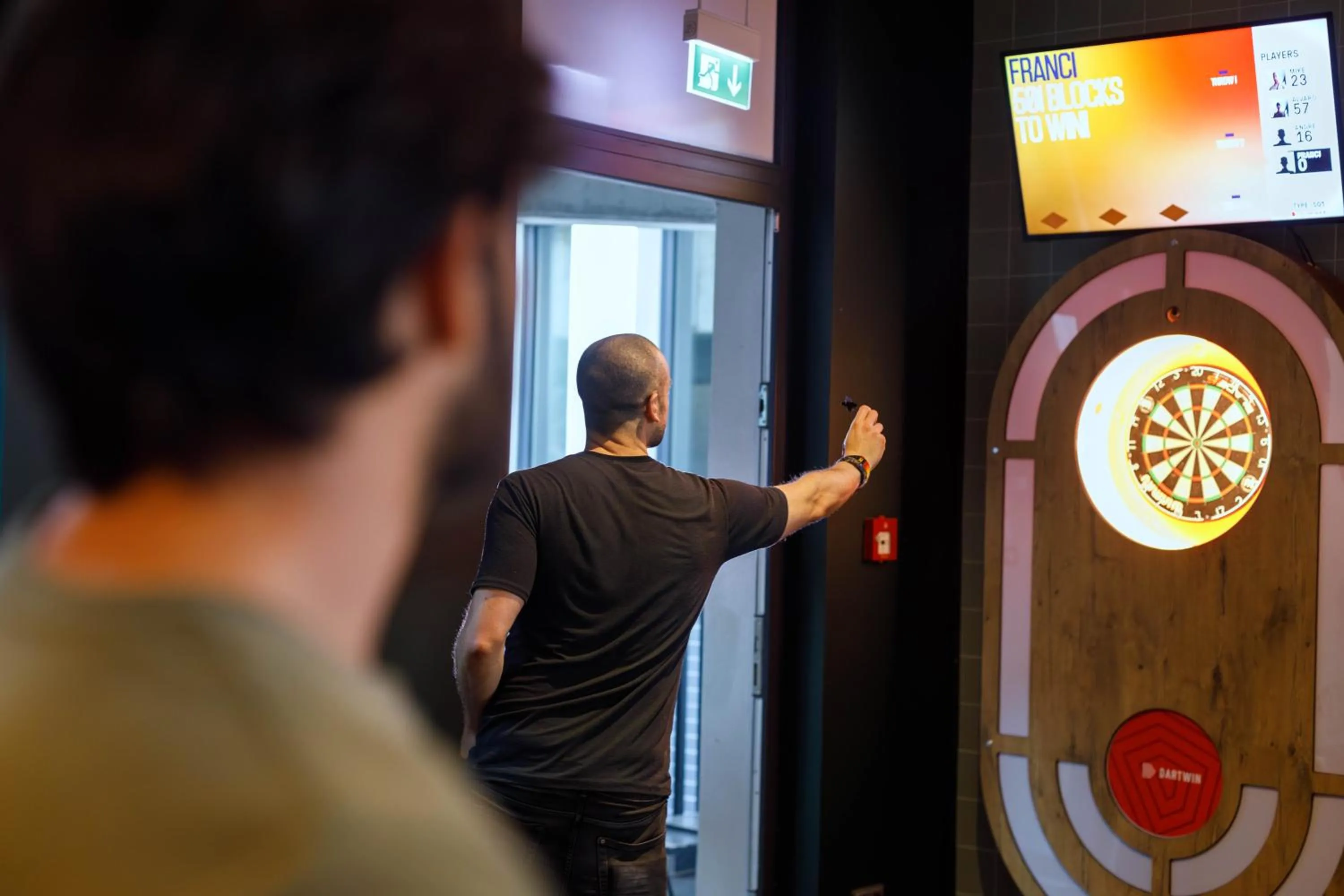 Darts in LyvInn Hotel Frankfurt