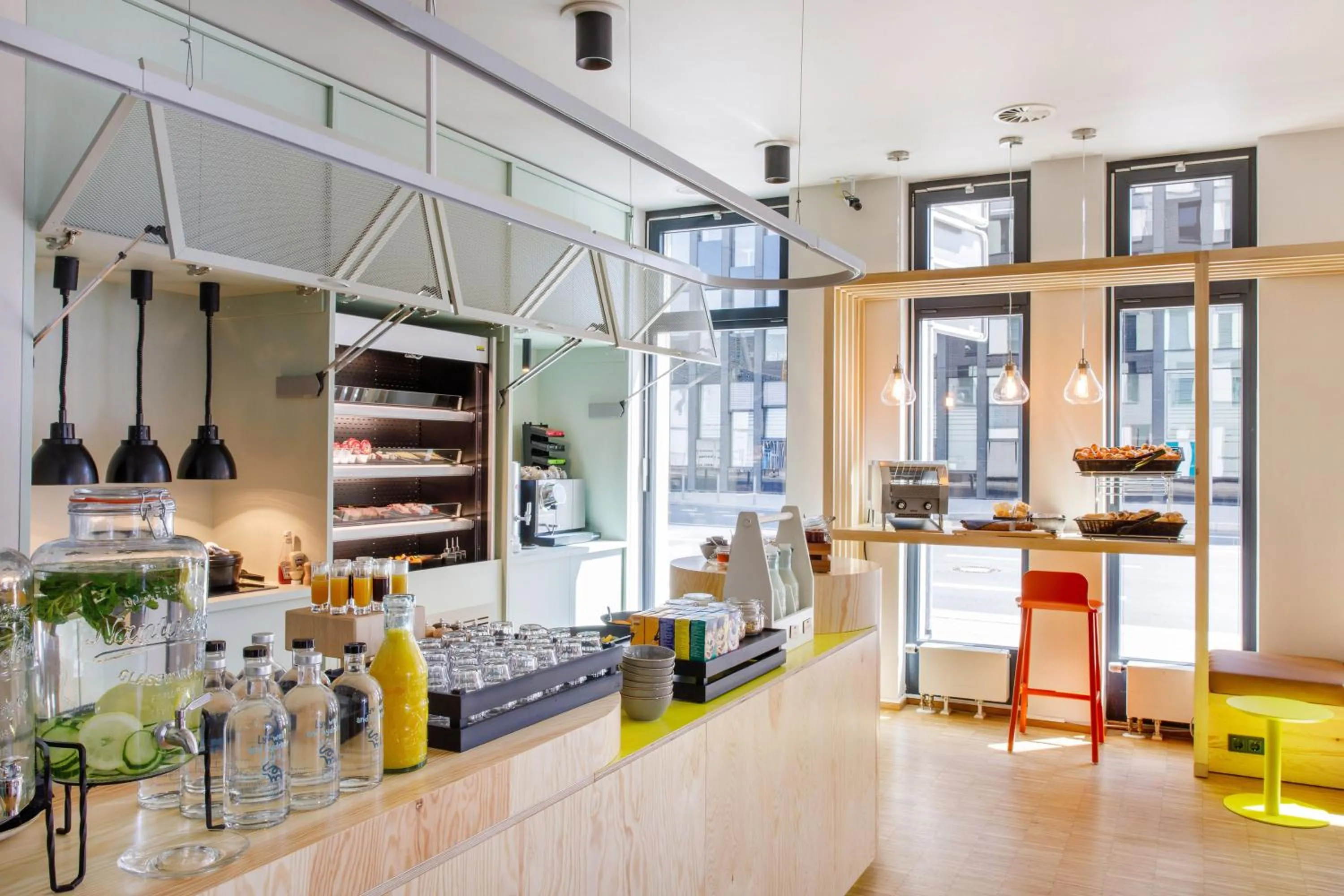 Breakfast in LyvInn Hotel Frankfurt