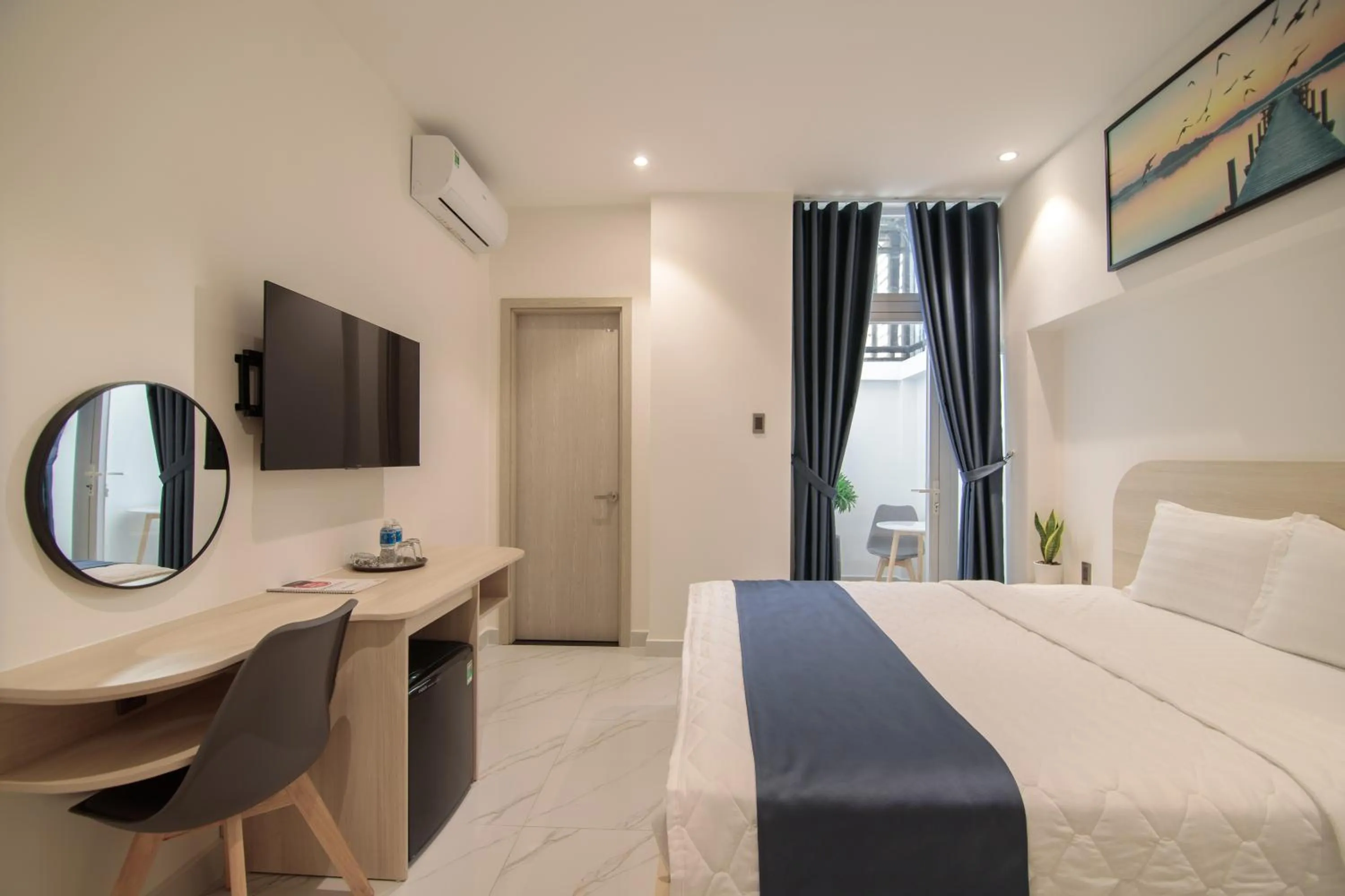 Property building, Bed in Bin Bin Hotel 8 - Near Sunrise City